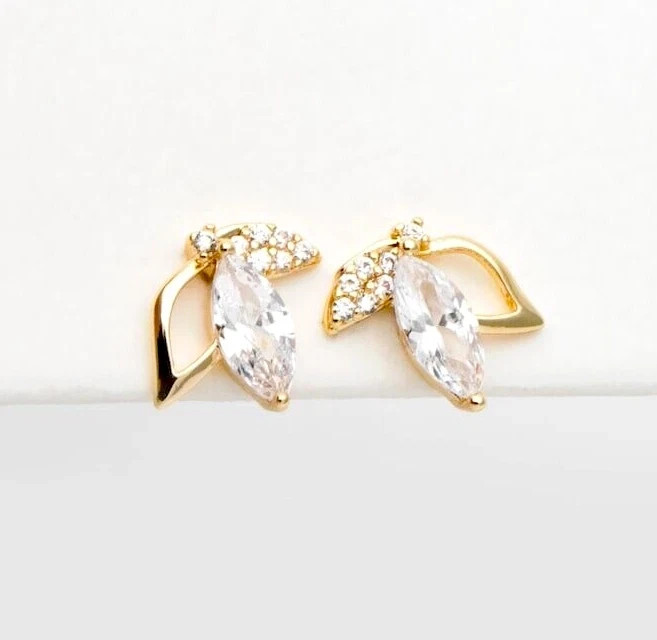 Lab Created Diamond 2.00Ct Marquise Women’s Stud Earrings 14K Yellow Gold Plated