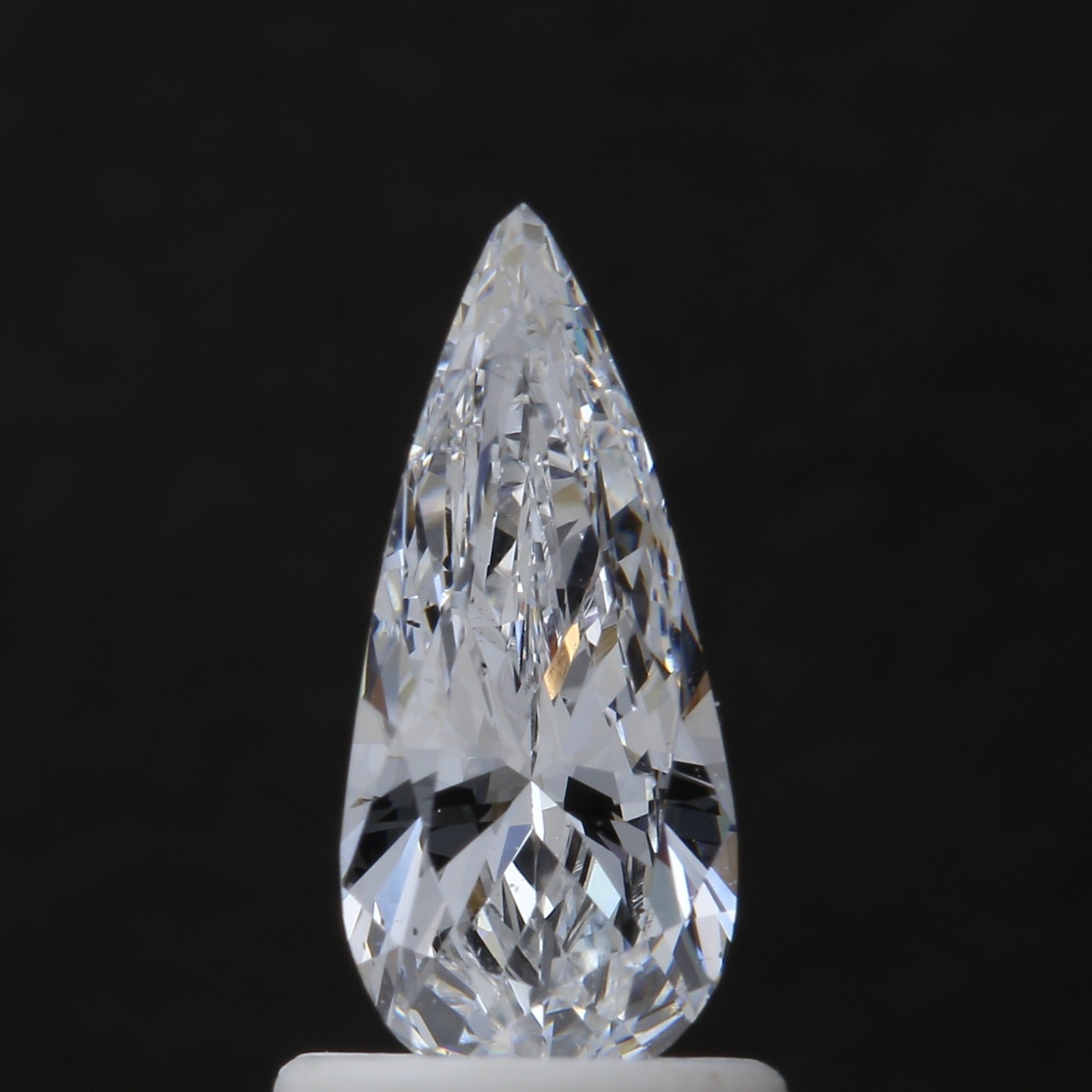 Loose Natural Untreated Earth Mined Pear DiamondE SI1 GIA Certified 0.82ct