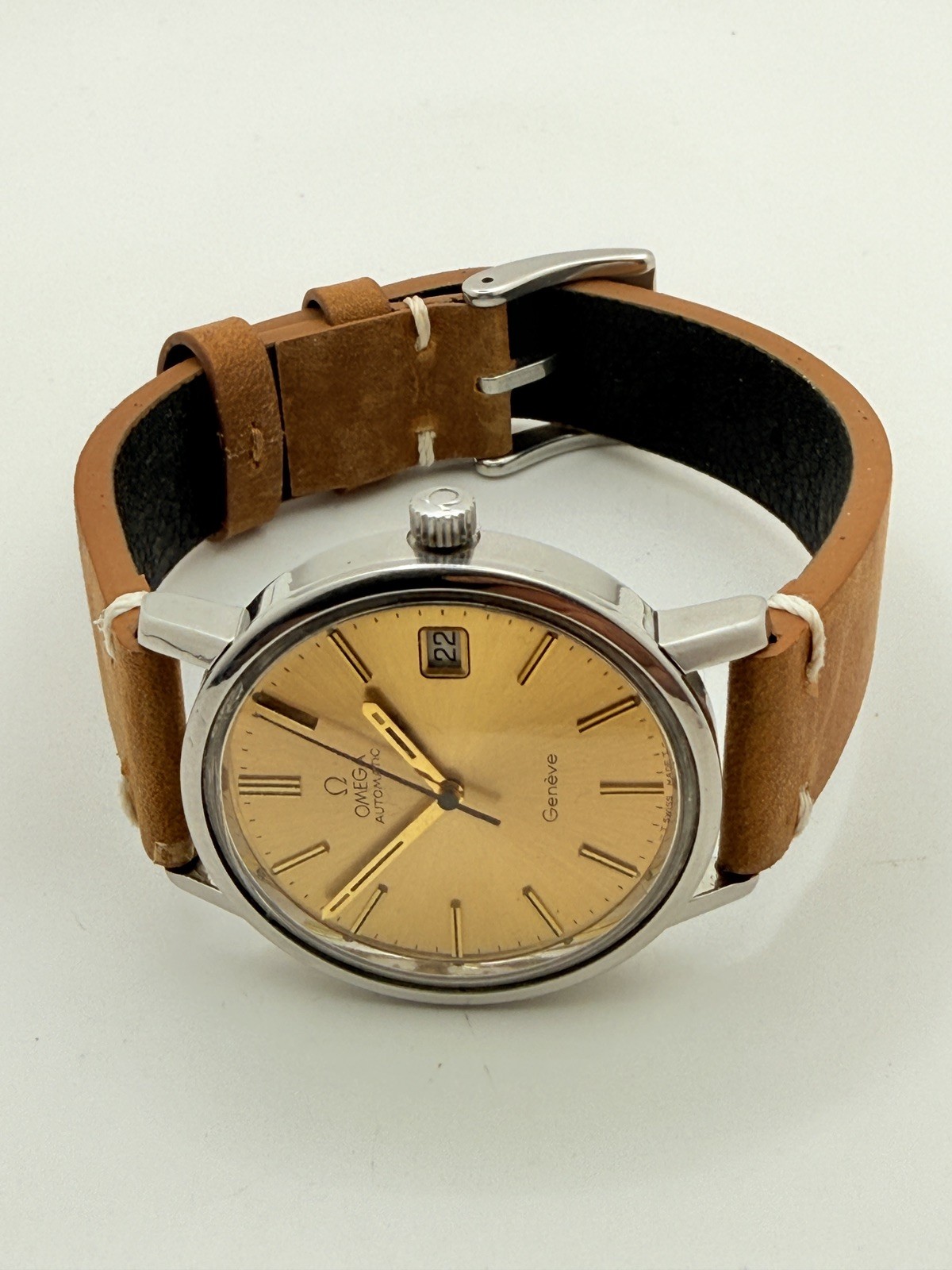 Vintage Omega Geneve Automatic mens Swiss made watch