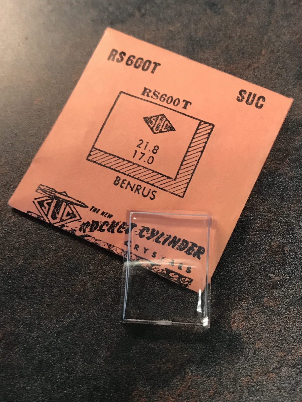 SUC Rocket Crystal RS 600T for BENRUS 21.8 x 17.0mm – New