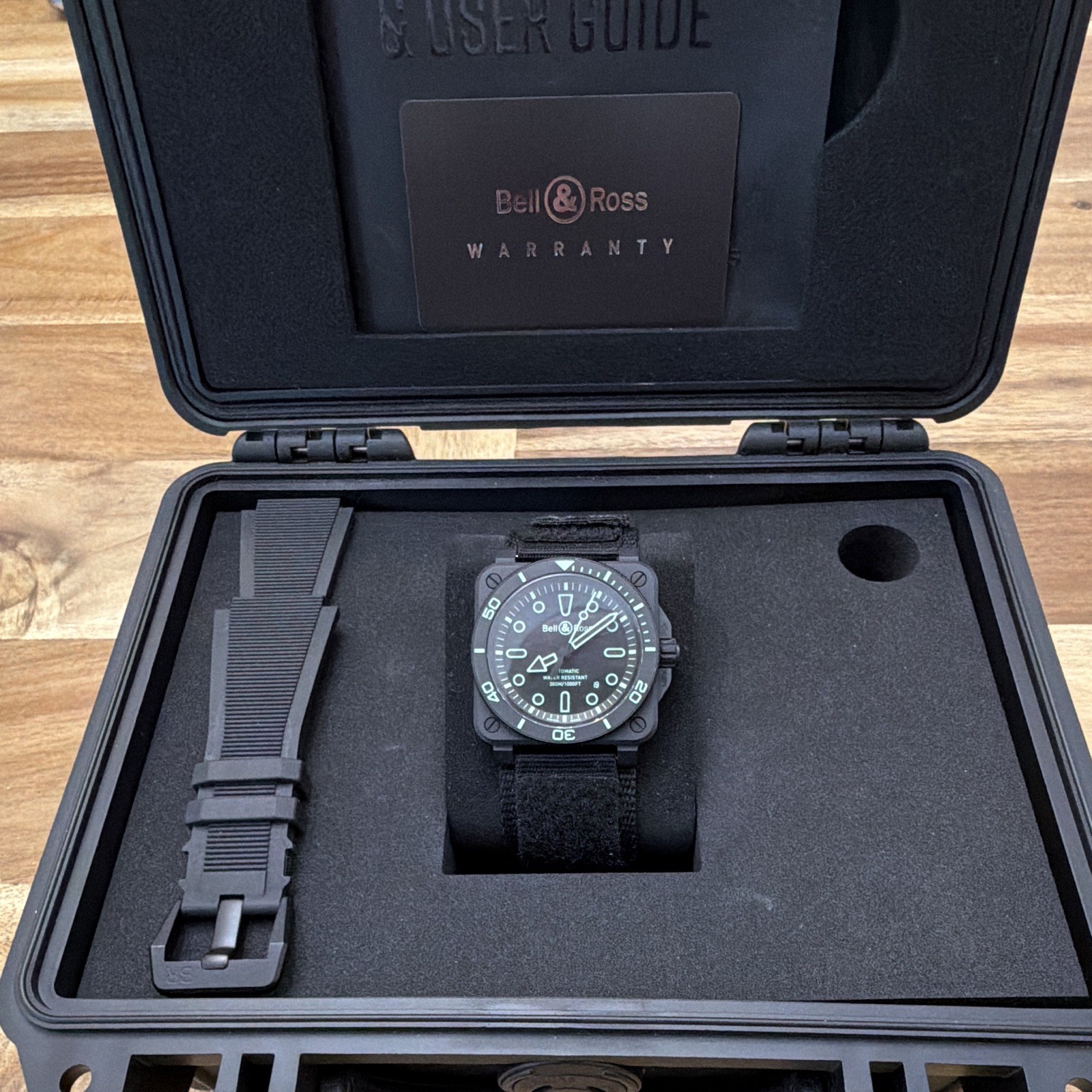 Bell & Ross BR-03 DIVER LUM OUTLINE 42 mm – BR03A-D-OL-CE/SRB Auto