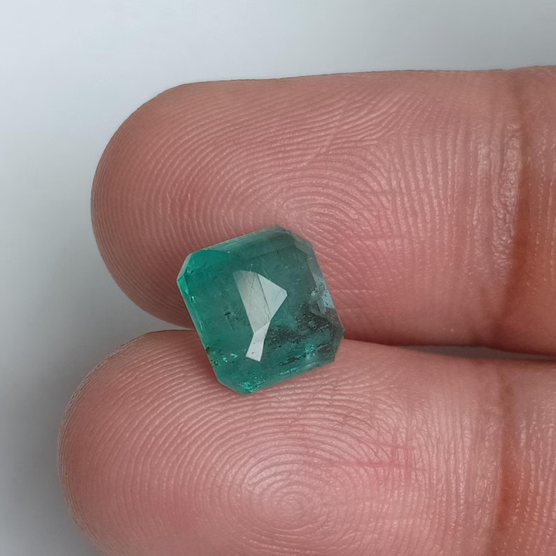 Genuine Zambia Emerald Unheated Untreated Octagon Shape Gemstone 3.25 Carat