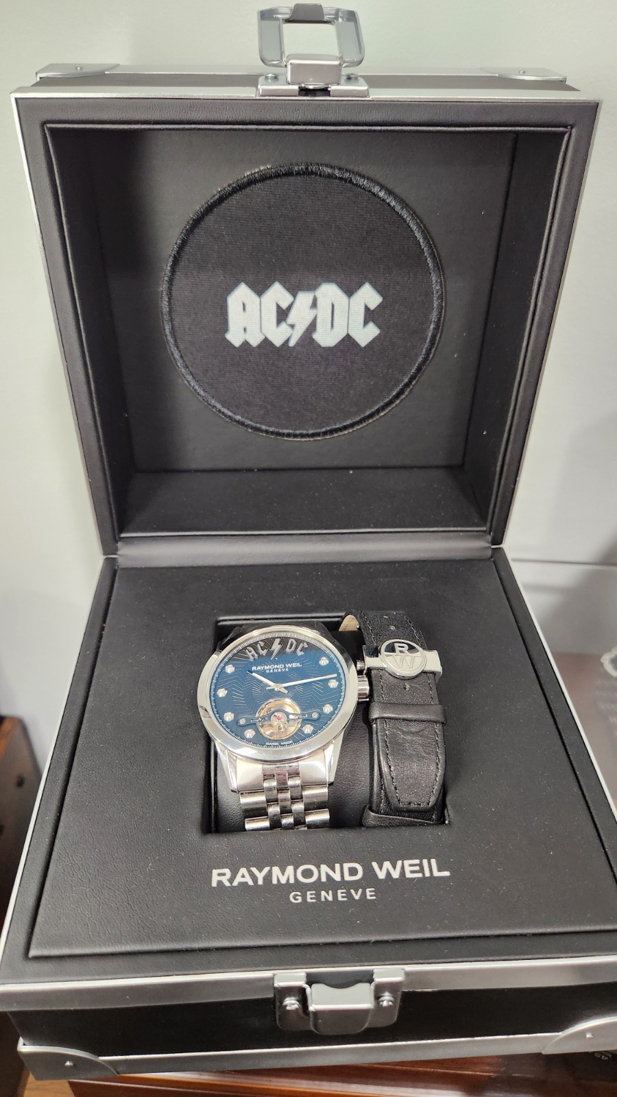 RAYMOND WEIL Freelancer ACDC Limited Edition Men’s Watch 2780-STC-ACDC1