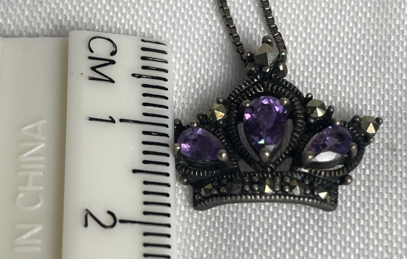 Vtg 925 Sterling Crown Pendant Necklace 3 Pear Shaped Amethyst Box Chain 7.83g