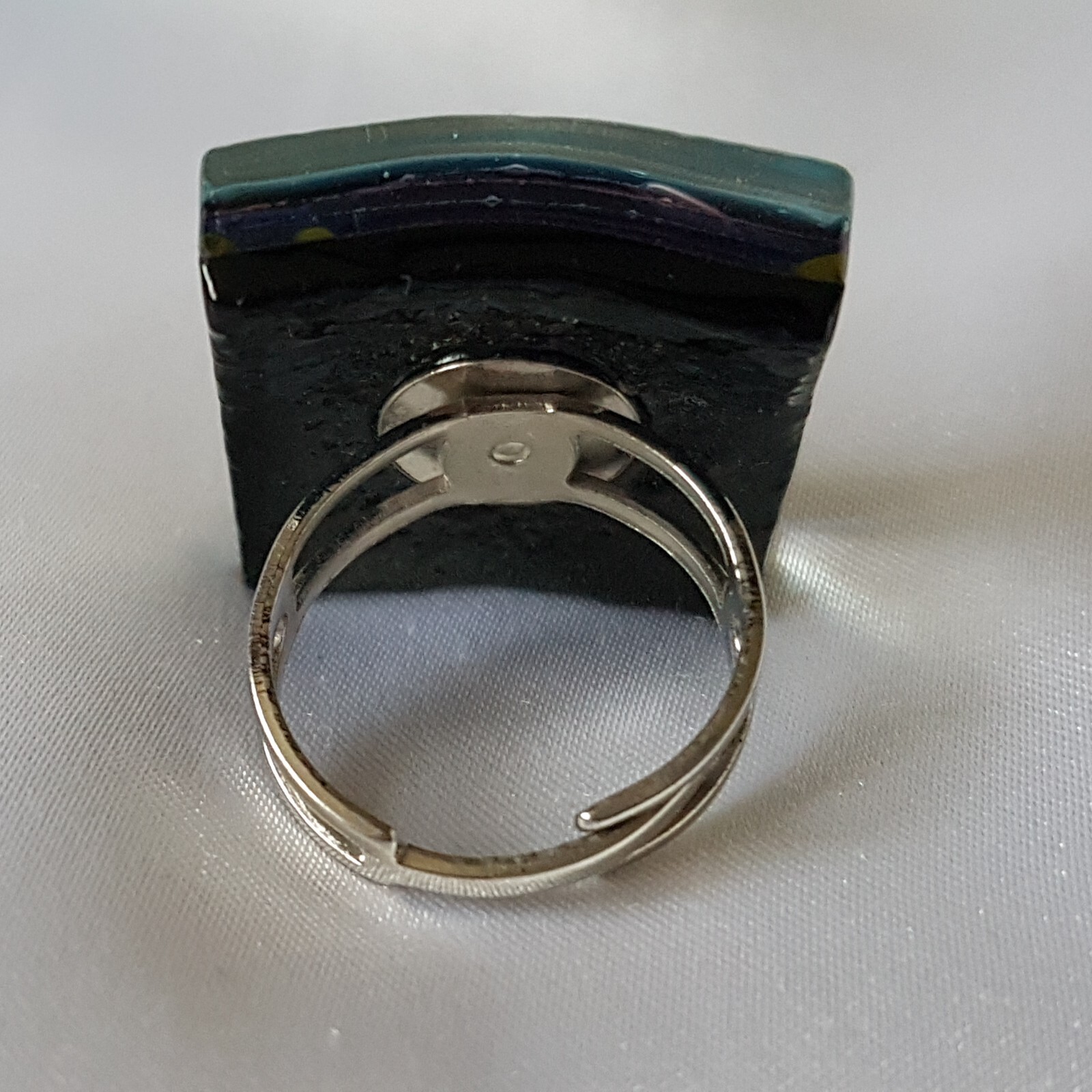 Ring ~ Blue, Brown, Yellow Stripes ~ Glass & Chrome ~ UK Size M 1/2 (Adjustable)