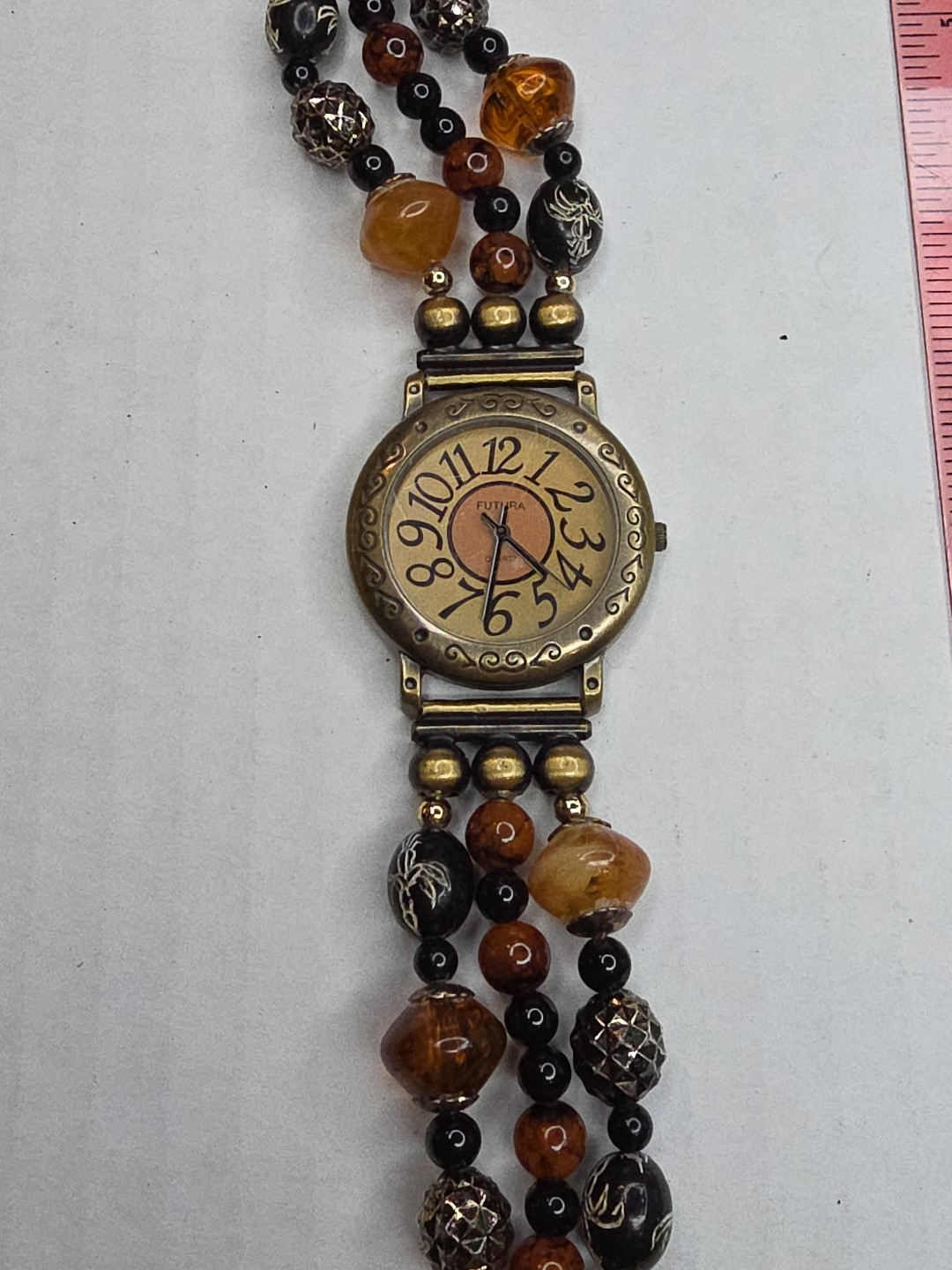 Futura 3906 V377 Beaded Ladies Watch, Needs A New Battery 7″