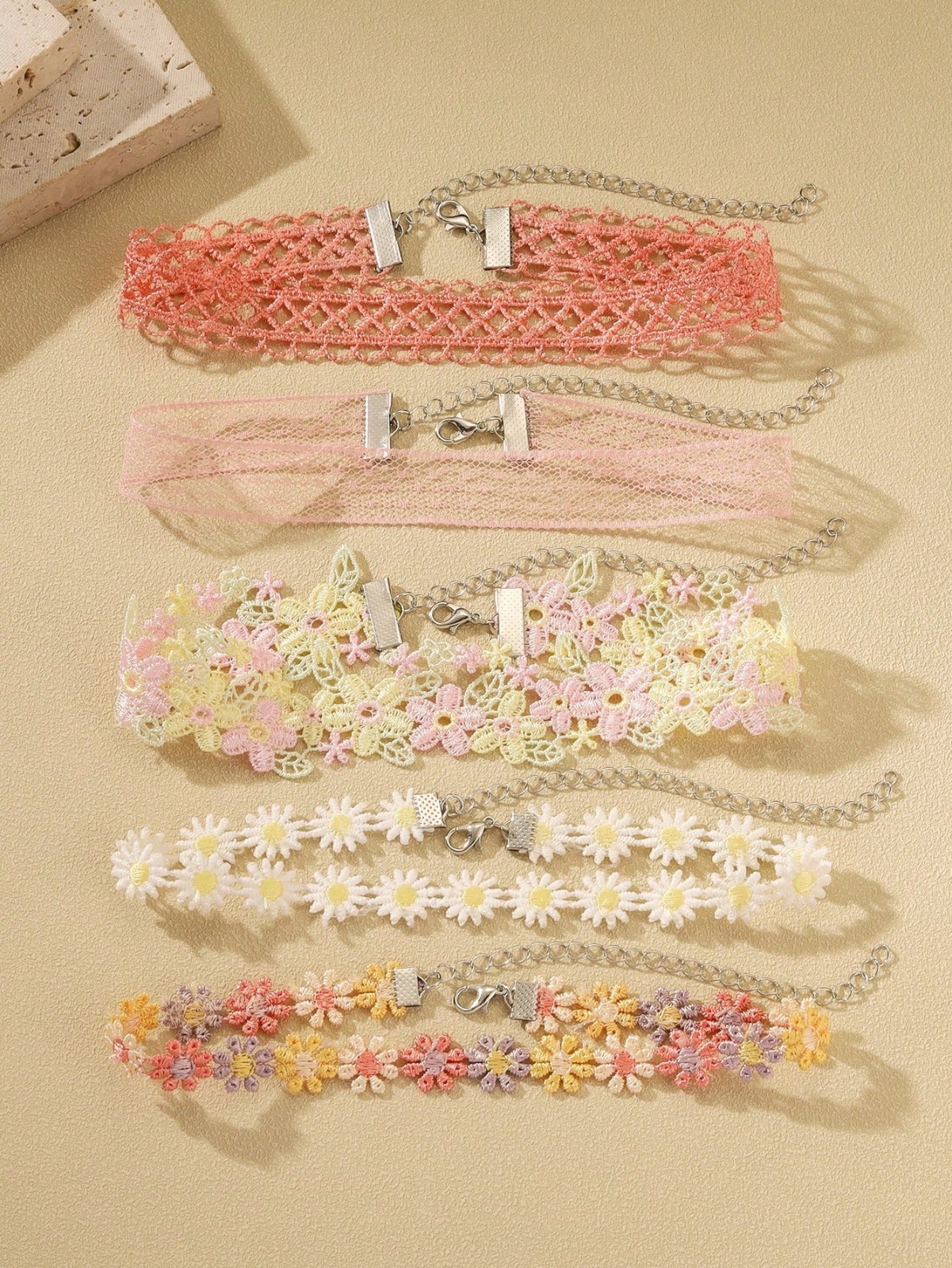 5PCS Choker for Women Multicolor Lace Velvet Choker Set Layered Classic Choker