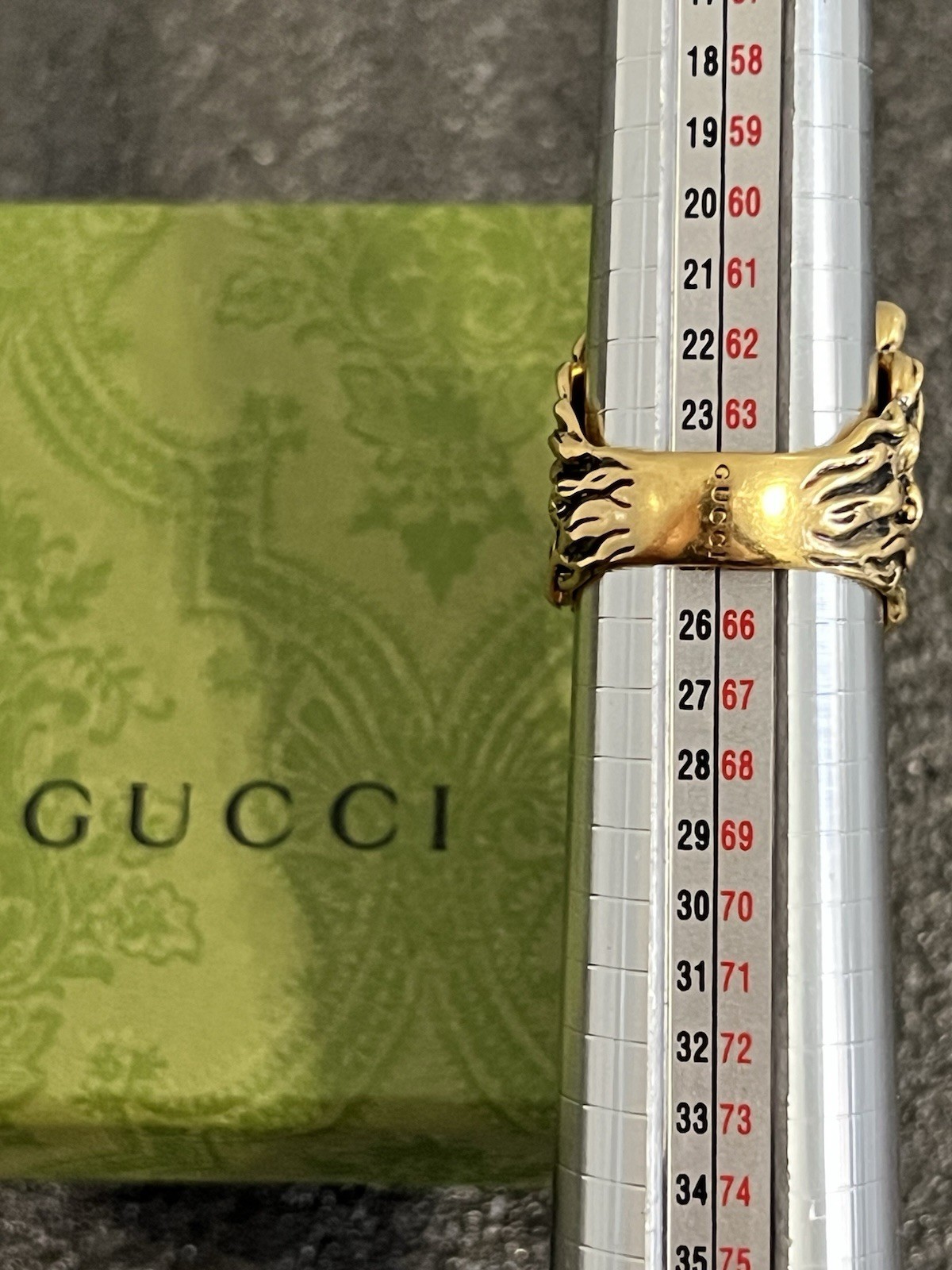 Gucci Lion Head Ring Gold Metal Rare Size IT25 US11 65mm Cat Feline Tiger Garden
