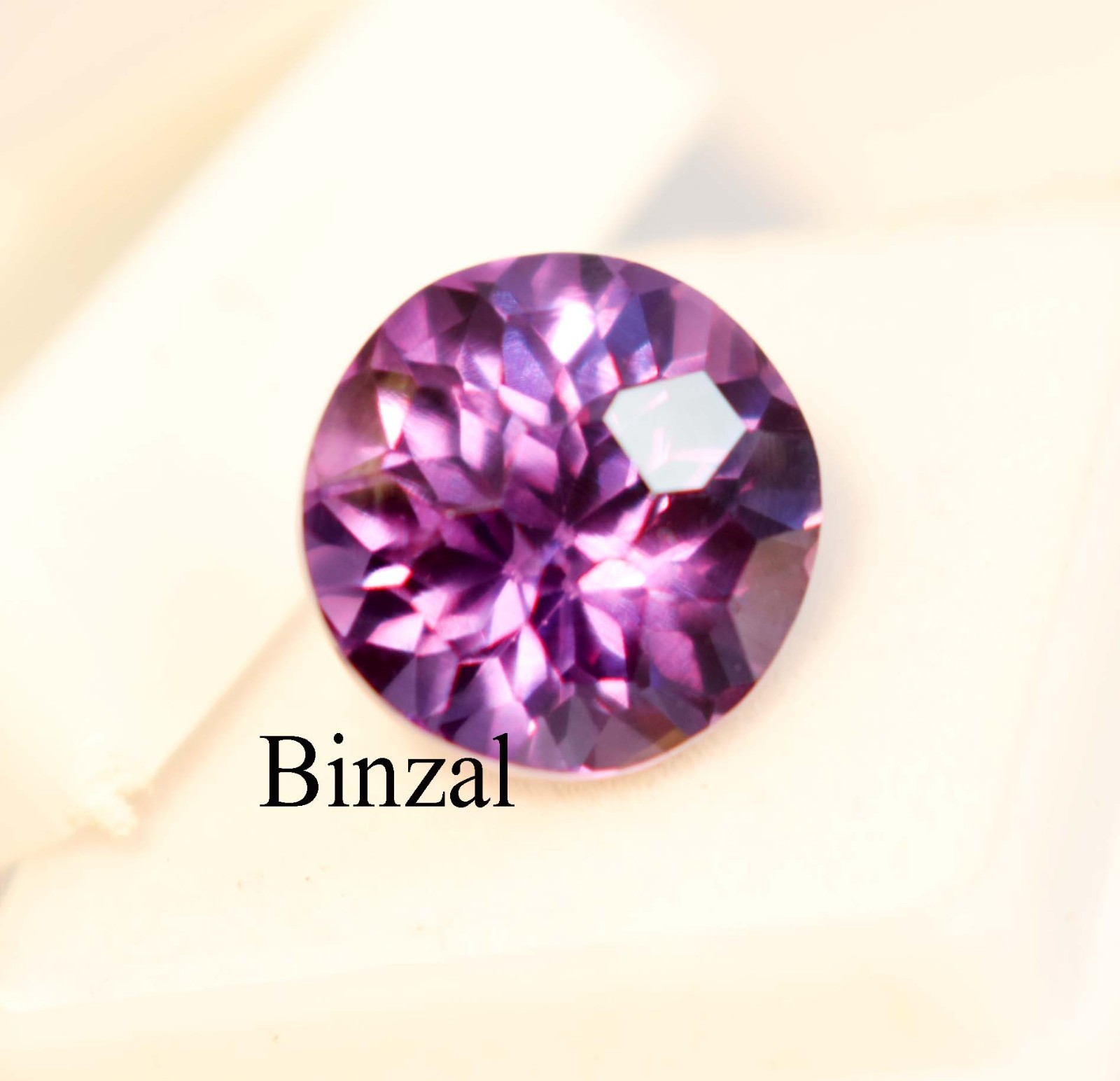 Rare Round Alexandrite Gemstone 10–12 Ct Color Changing Excellent Cut Loose Gem
