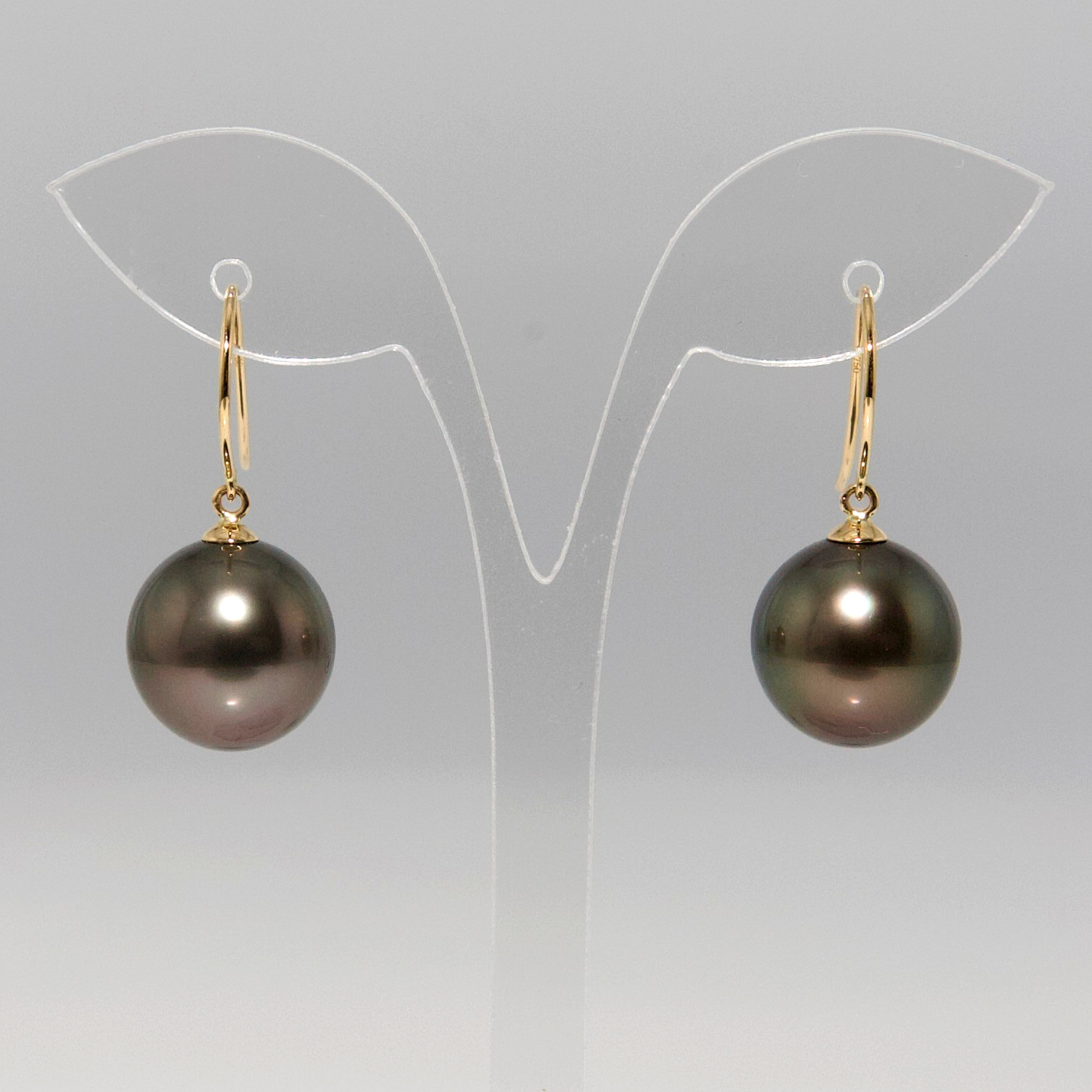 High Luster 10.6mm Green Tahitian Pearl Earrings 18K Solid Yellow Gold Hook