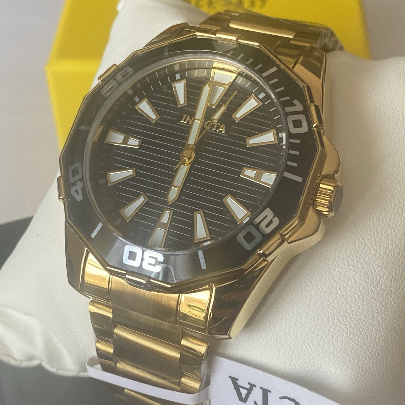 Brand New Invicta Pro Diver Meridian Men’s Quartz Watch 46mm (69236) Black Gold