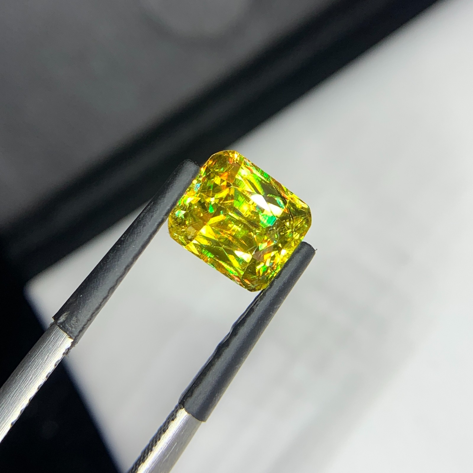2.80 Carat Natural Brown Sphene Cushion Shape Faceted Loose Gemstone