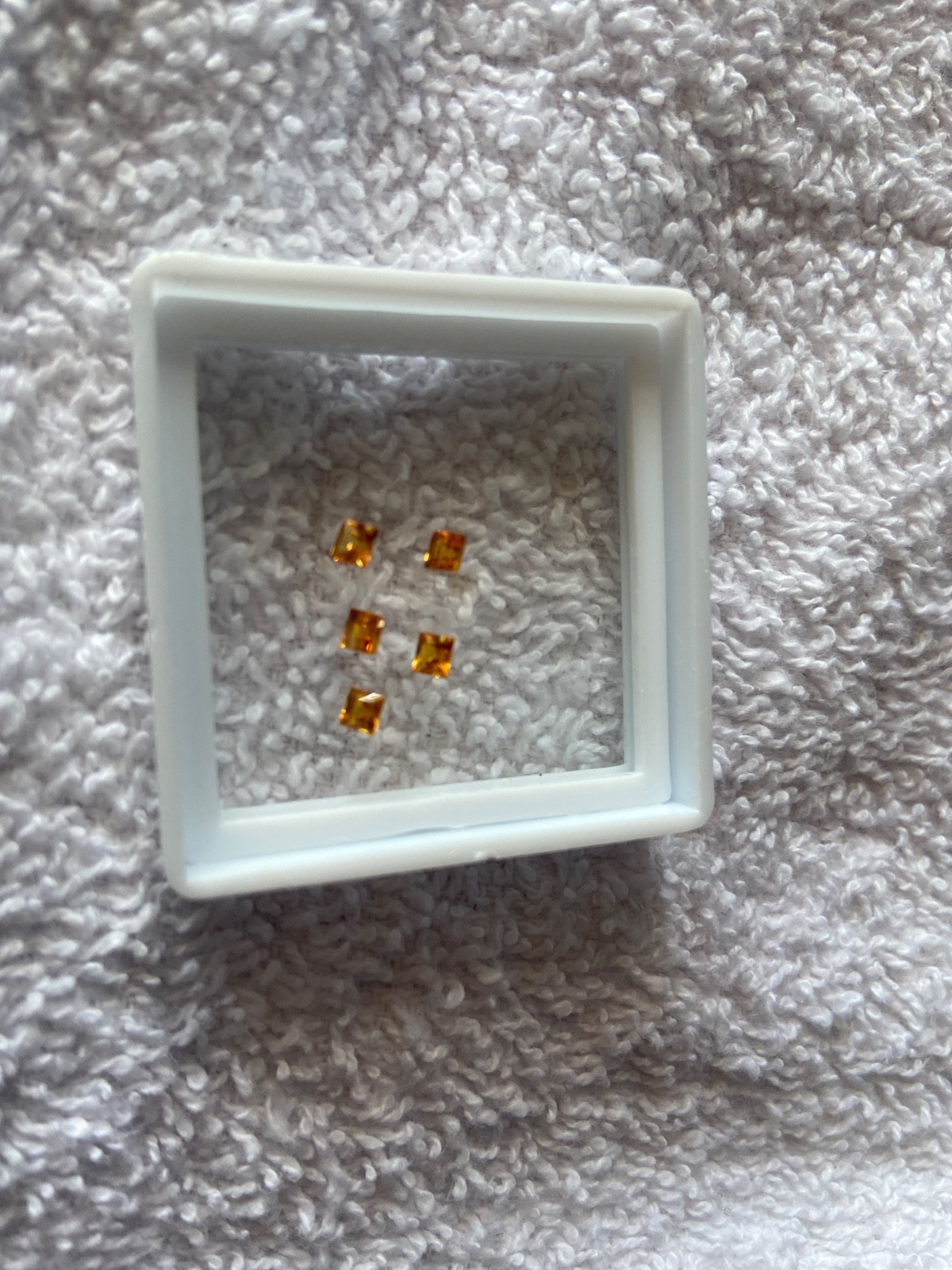 1 carat in total natural square yellow sapphire