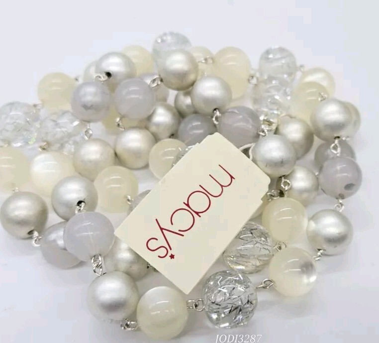 Necklace White Milky Faux Cat Eye Bead Silver tone 37 in Vintage Macy’s