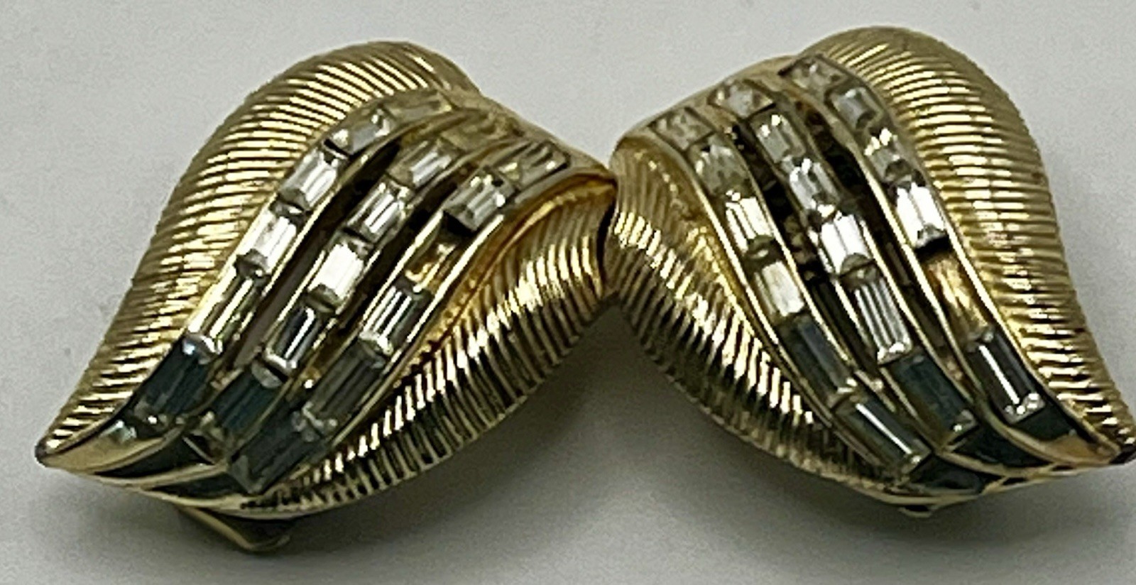 VINTAGE ART DECO 1930s CORO DUETTE BROOCH PAT 1798867 SILVERTONE 3PC 2.5”.