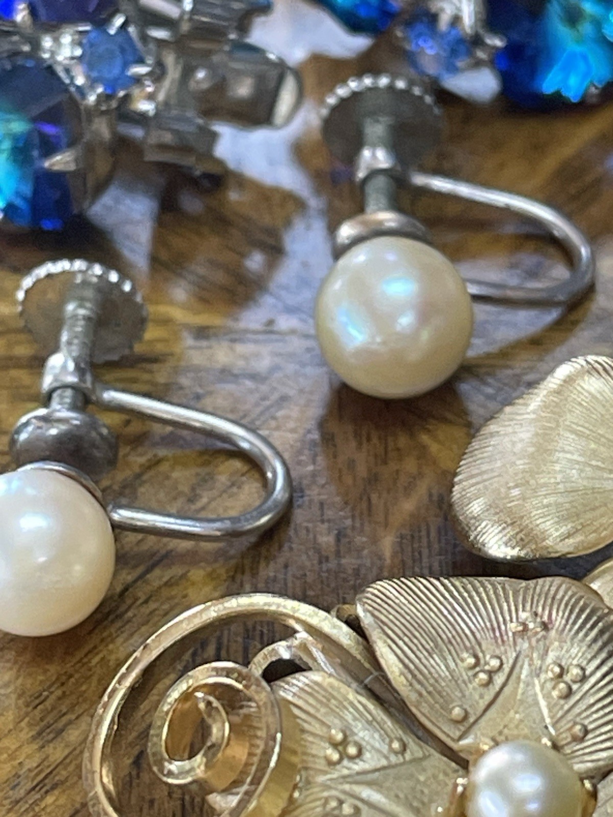 9 Pair Mid Century Clip & Screw On Earrings. Some Signed. Weiss, Star, Etc