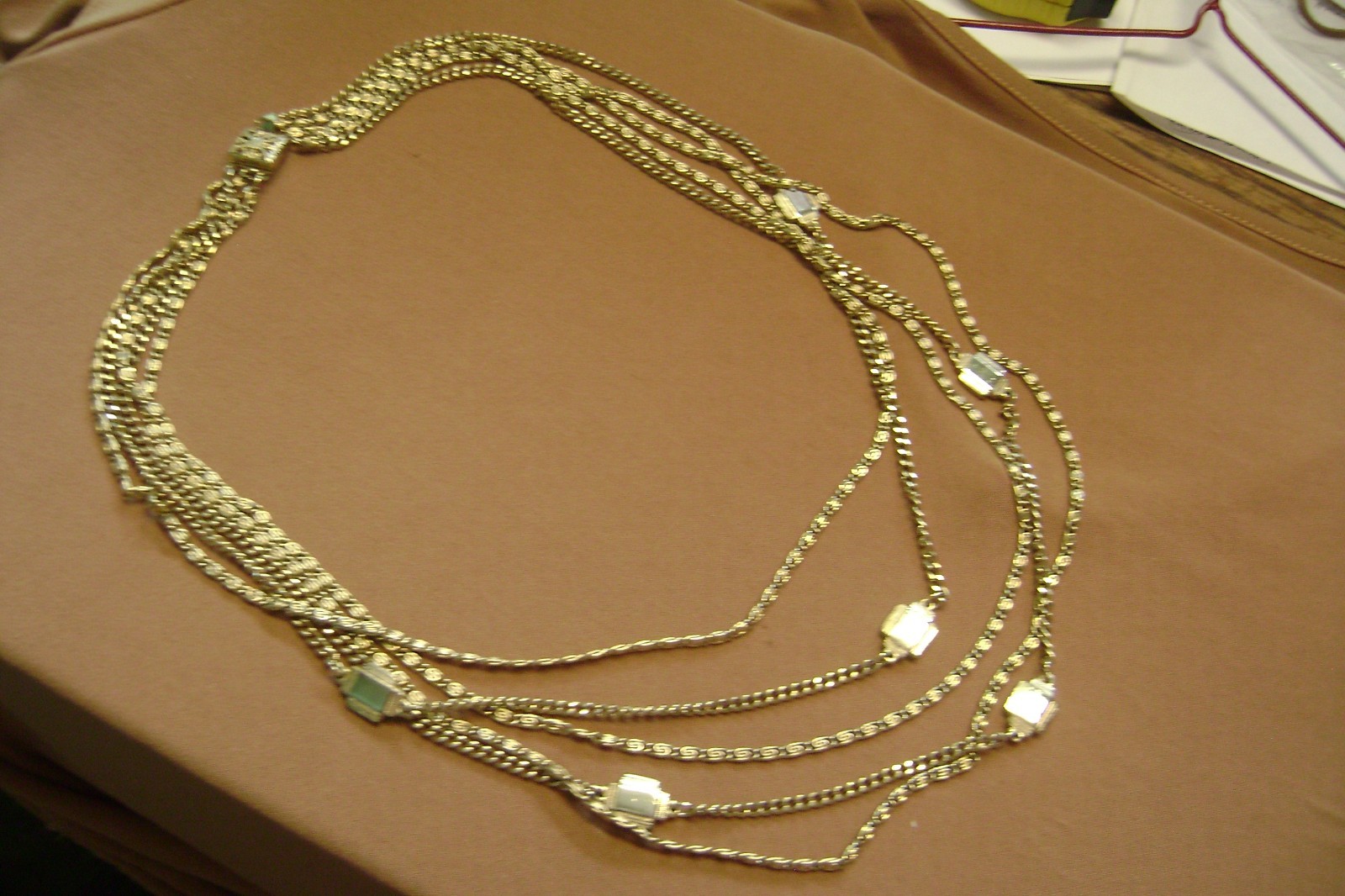 VINTAGE MULTIPLE 5 CHAIN FILIGREE PUSH LOCK CLOSURE GOLD TONE NECKLACE