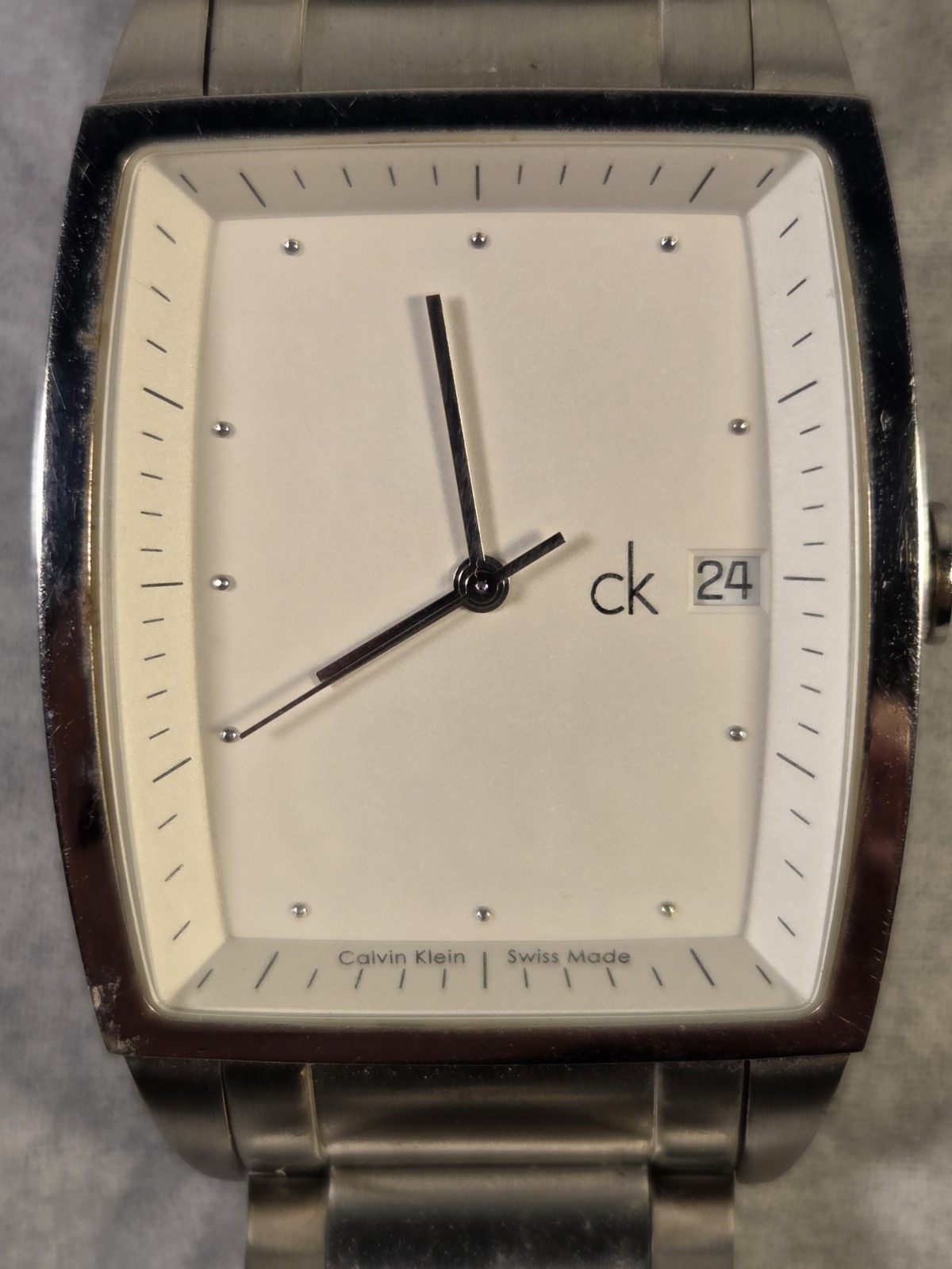 Calvin Klein K30311 Bold Square Swiss Made Watch White Dial Stainless New Batt