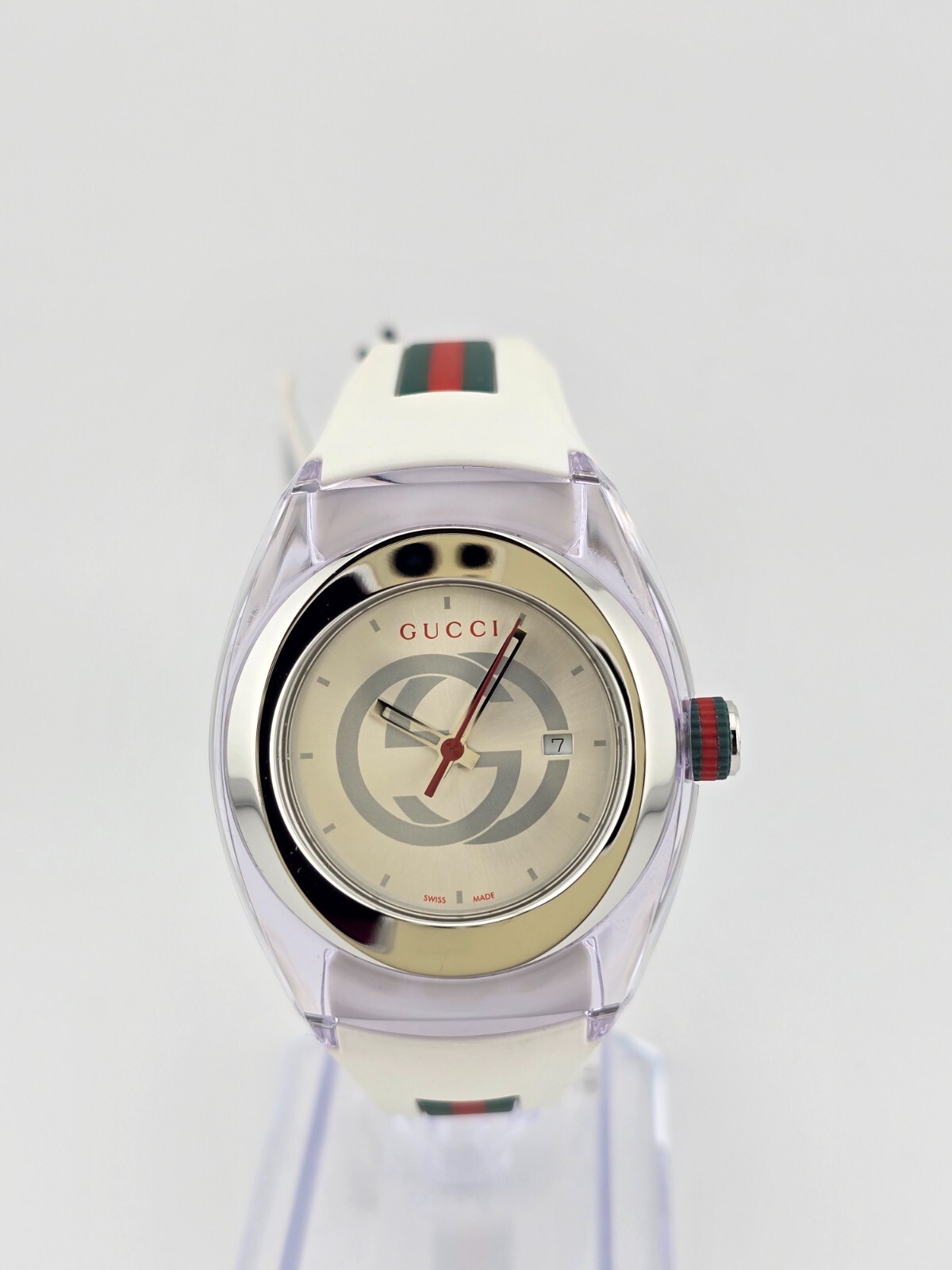 Gucci Women’s Sync L White Rubber Strap Quartz Watch – YA137302 ($670 MSRP)