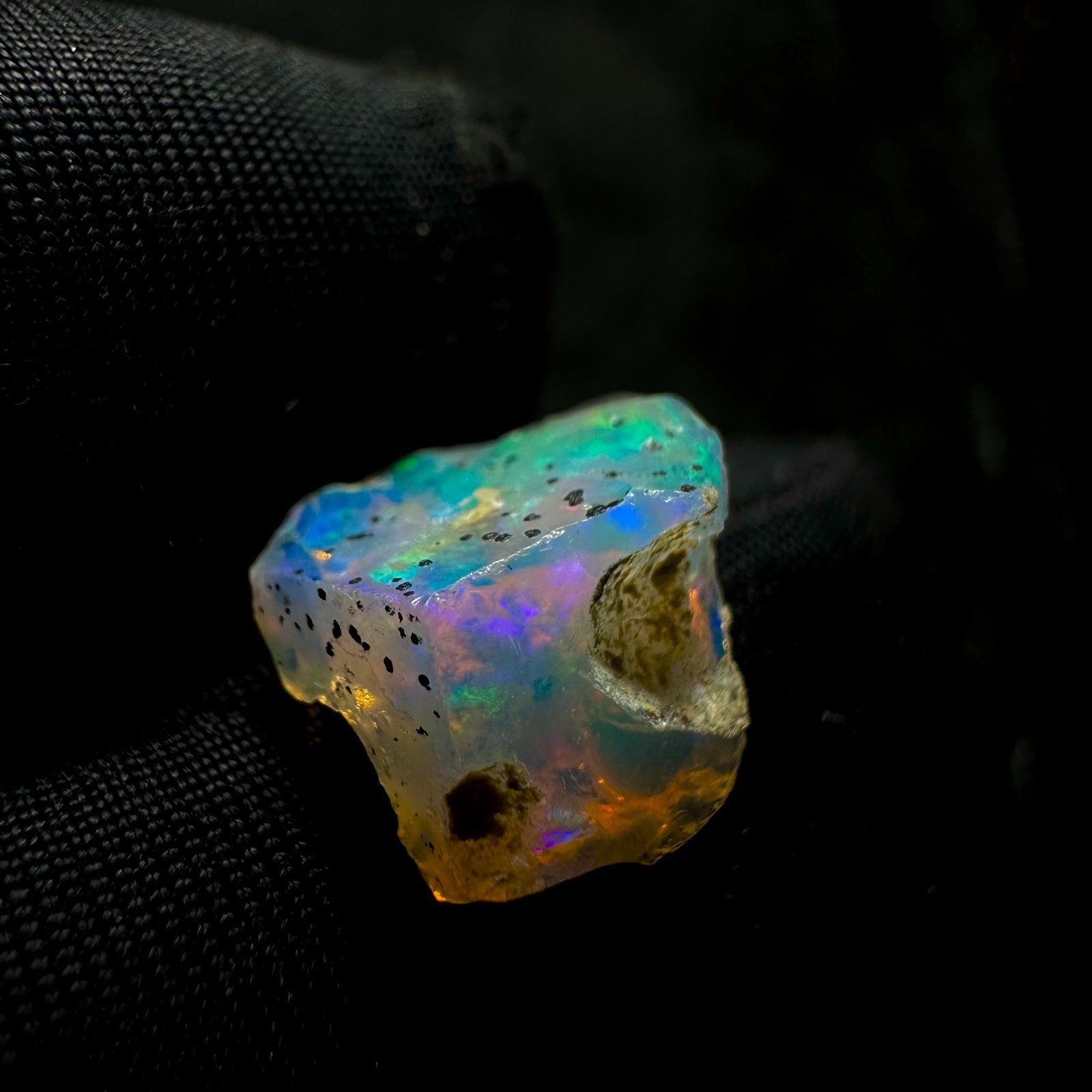 2.80 CTS Natural Ethiopian Opal Rough, Multi Fire Opal Gemstone, Welo Opal Raw.
