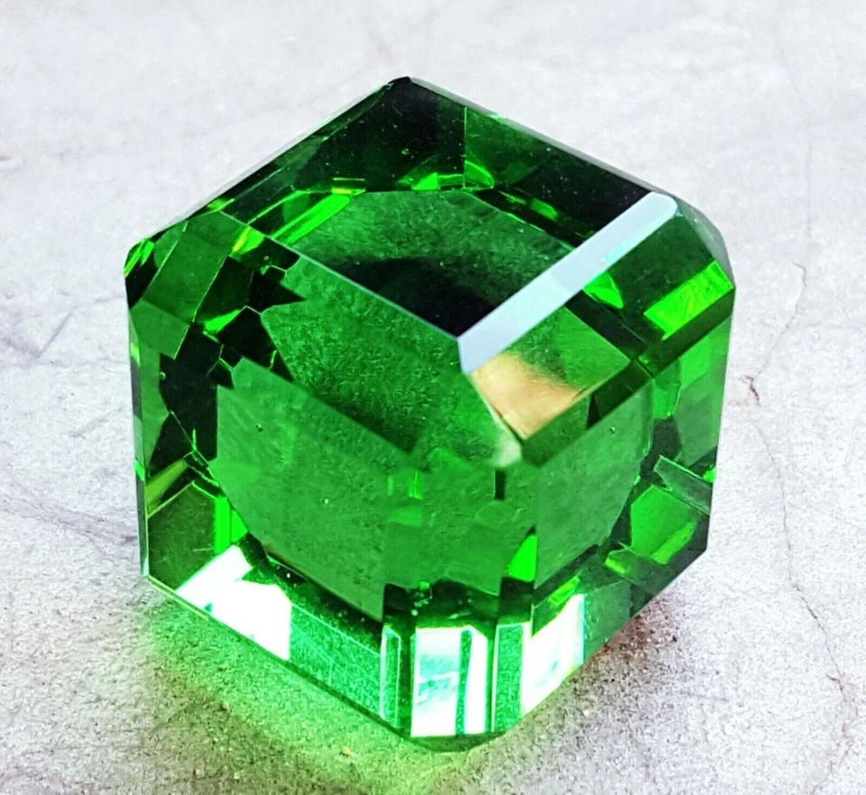 120 Ct Natural Green Topaz Cube Cut Certified Loose Gemstone