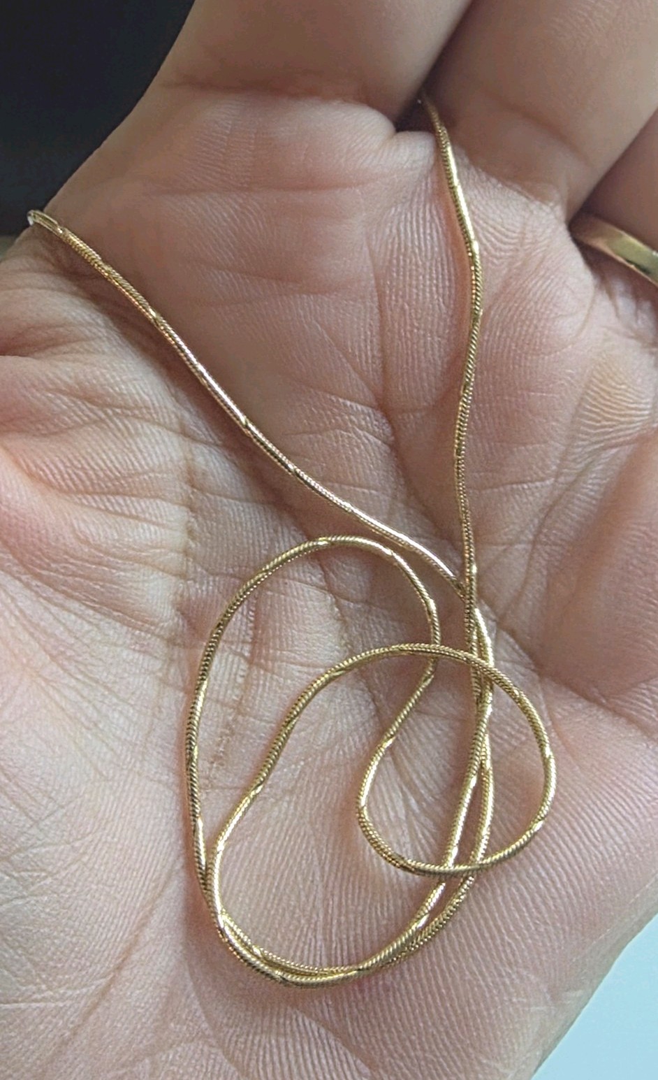 14 Kt diamond Cut Snake Yellow Gold Chain solid 3.9g