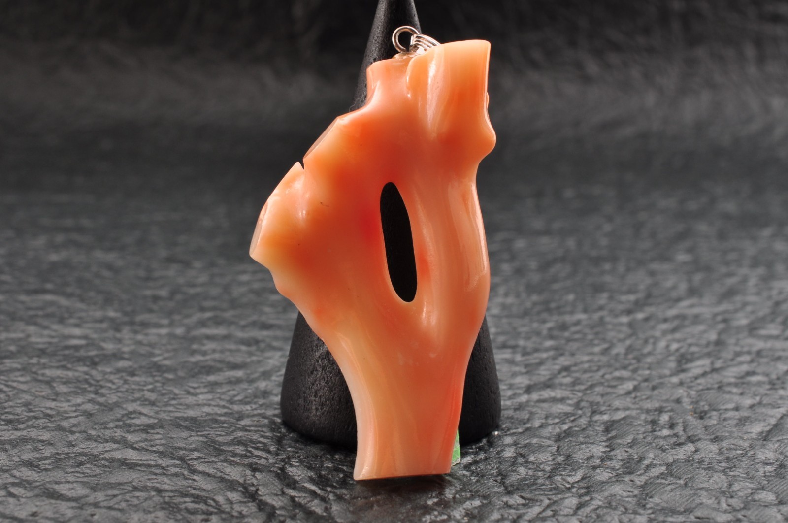 Japan vintage Coral Carved 6 items Pendant (122.5ct) Certificate Japanese motif.