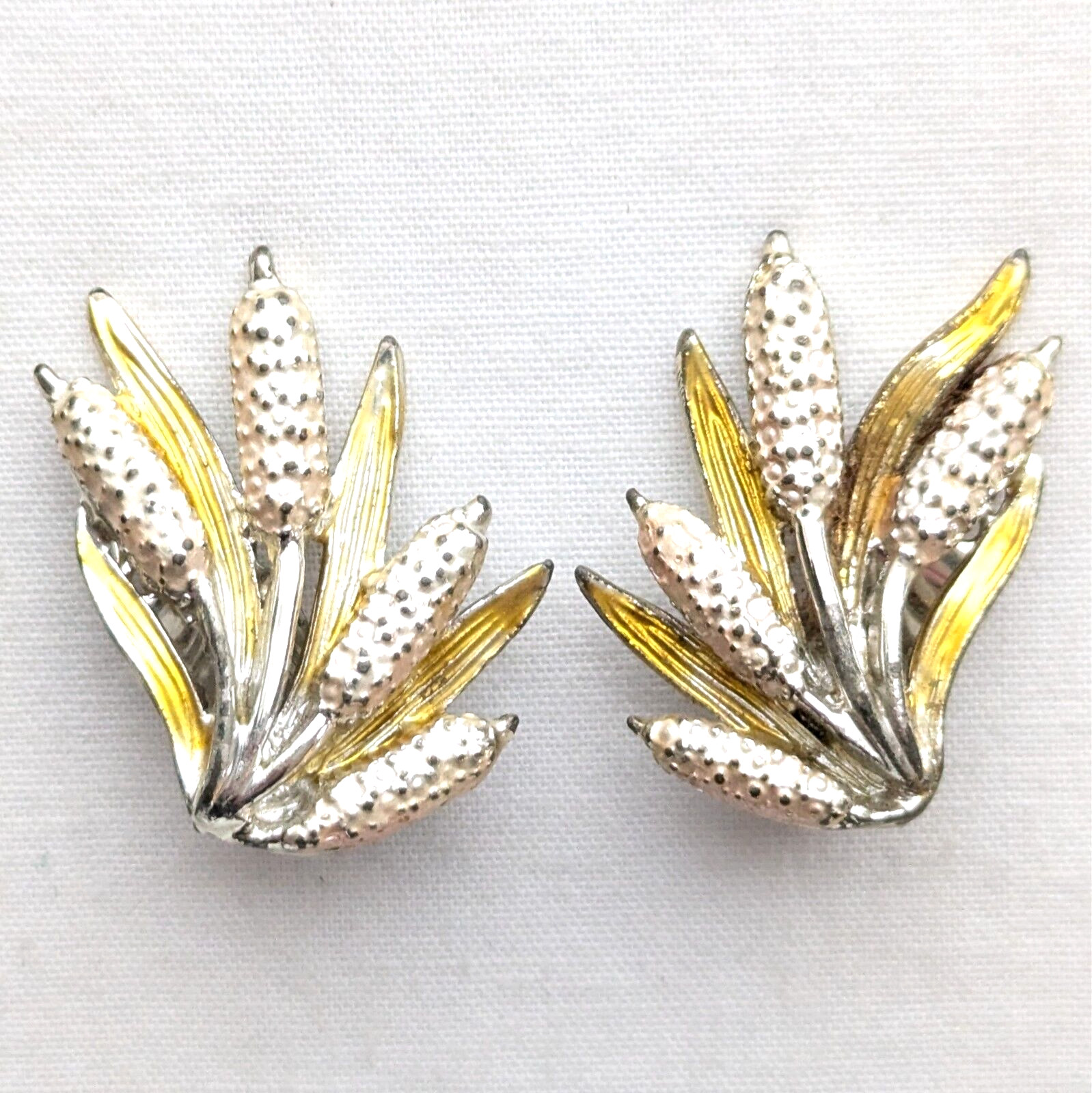Cattail Spray Flower Earrings Clip On Vintage Bold Nature Floral Jewelry Gift