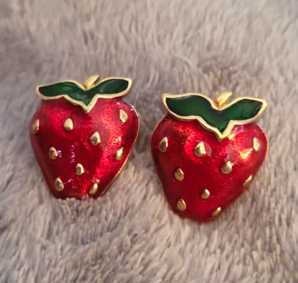 Strawberry Enamel Stud Earrings Red Green Gold Tone Butterfly Back No Stone