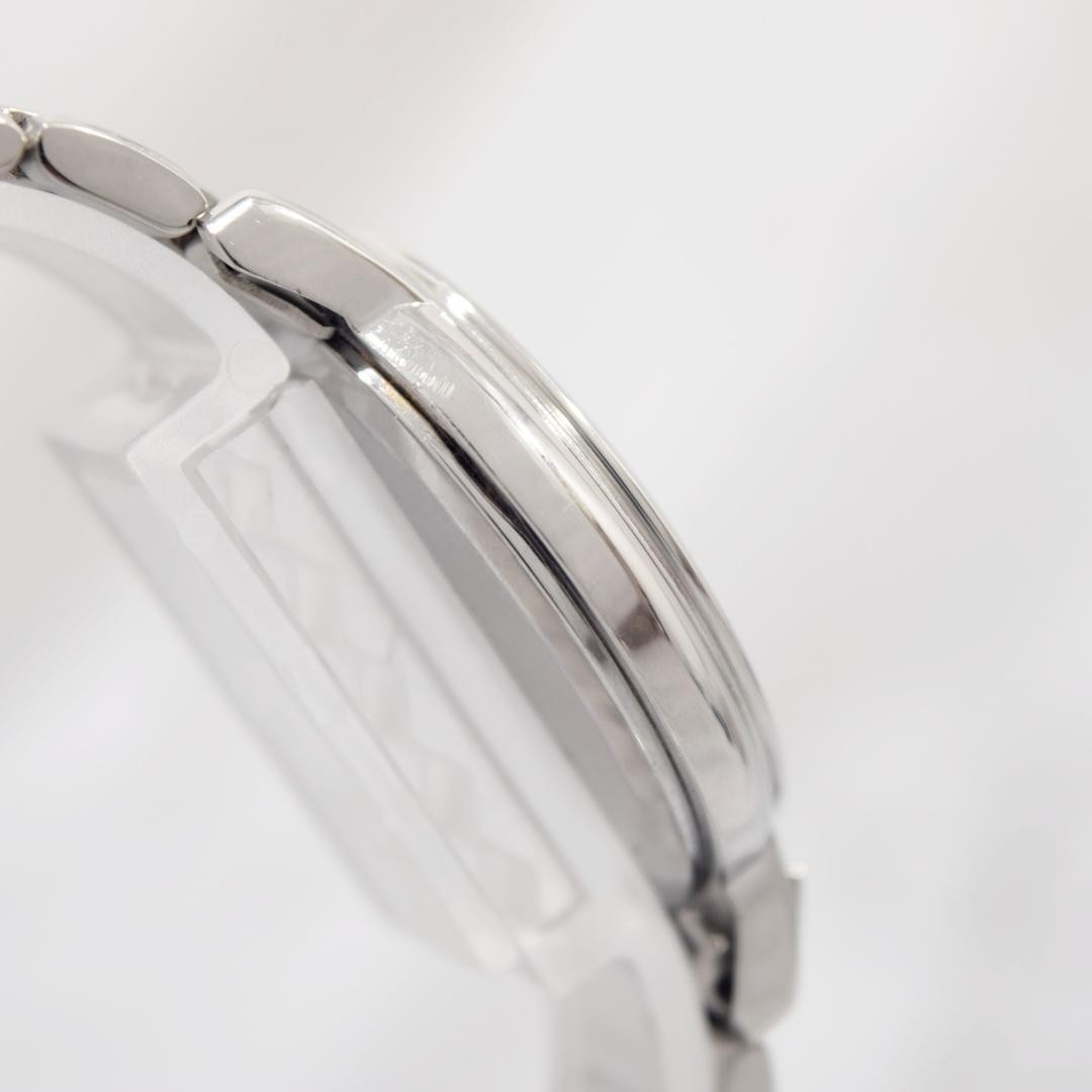 Excellent , SEIKO solar watch with mother-of-pearl dial, unisex. From Japan