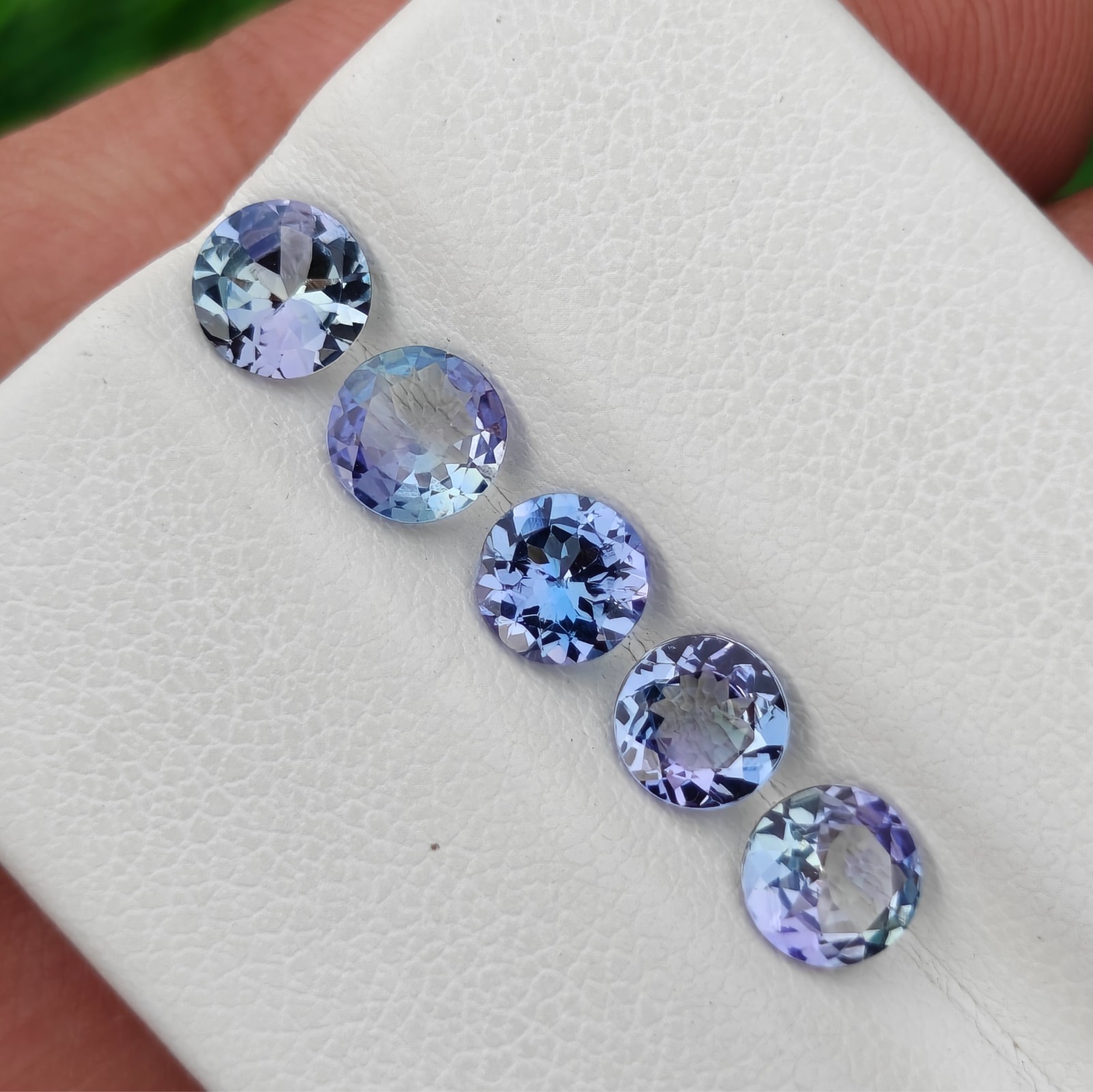 Bio colour tanzanite round gemstone 5mm lot loose gemstone for jewelry making