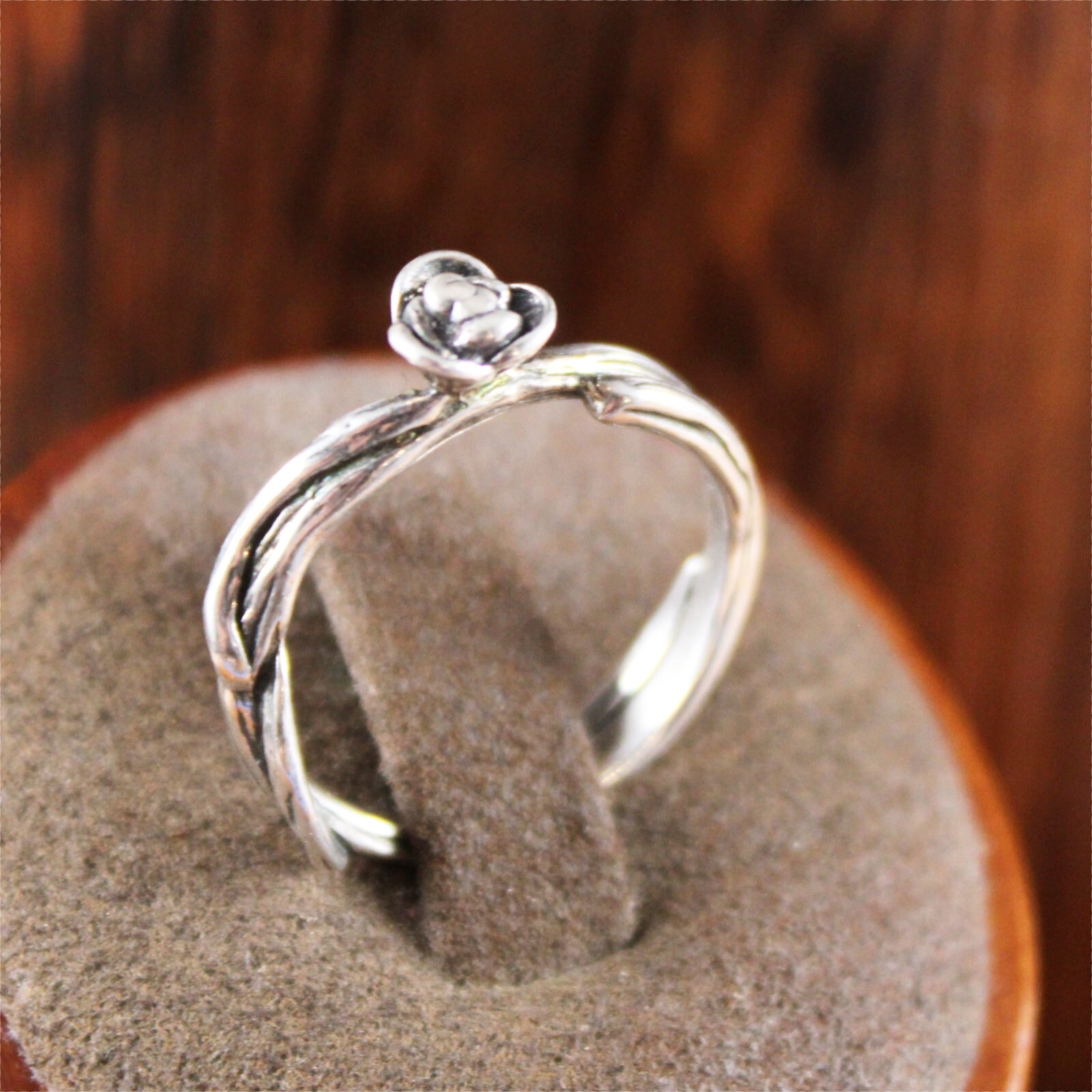 PZ ISRAEL Small ROSE BUD with Rose Stem Band Ring Sterling Silver Size 8