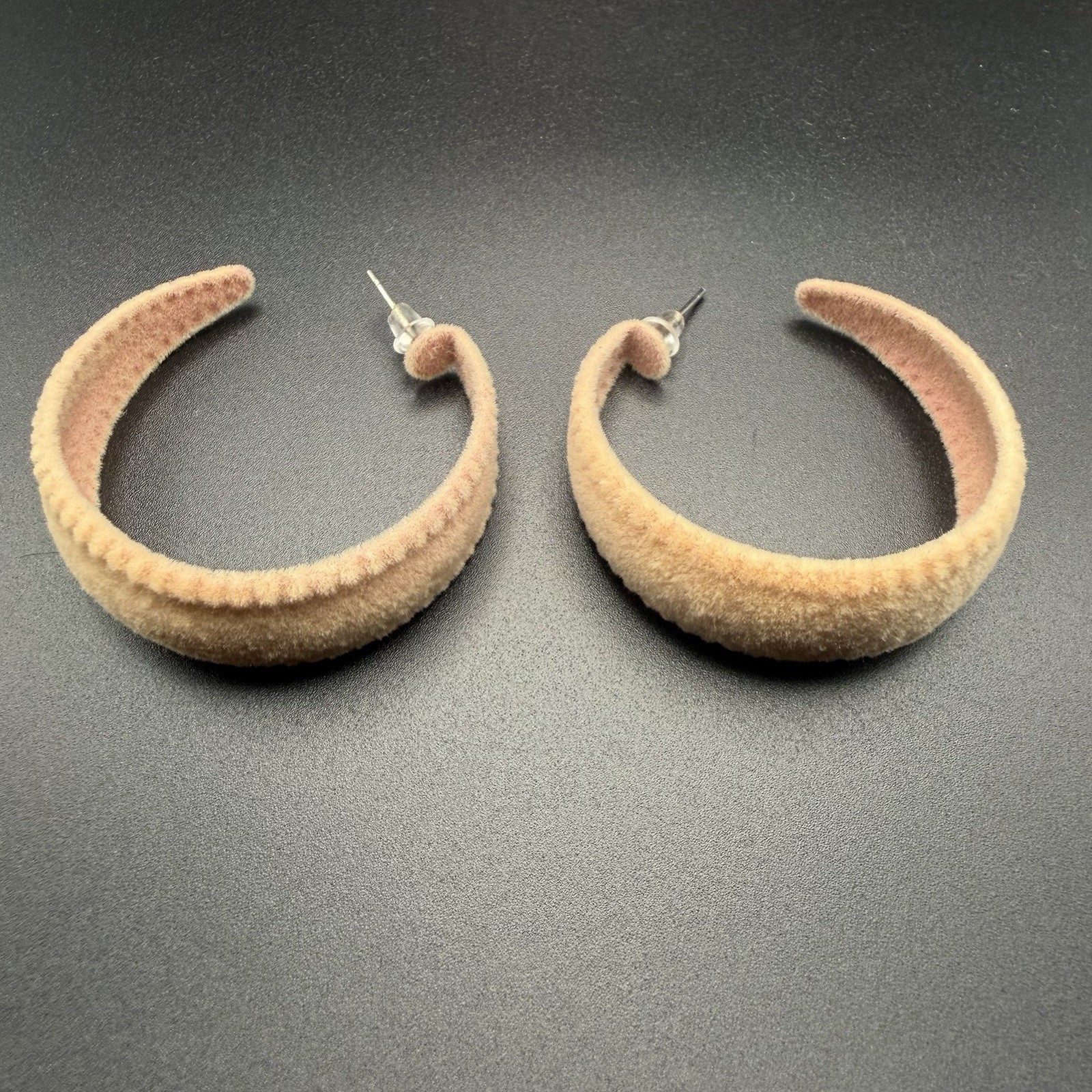 Chunky Velvet Hoop Earrings – Fuzzy Tan Beige Plush Open C Shape Studs Women’s