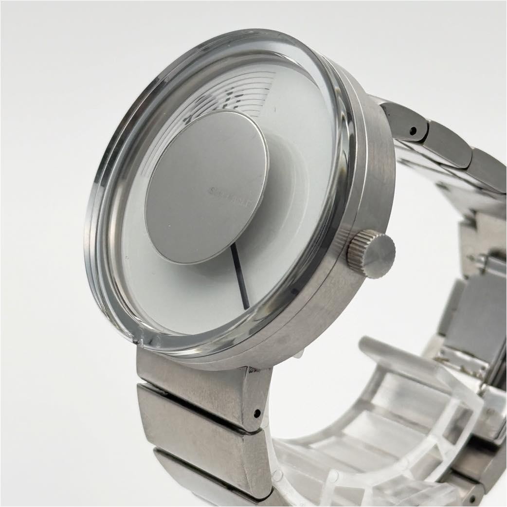 Issey Miyake VUE Yves Behar VJ200060 SILAV001 Quartz Watch Silver Unisex In hand