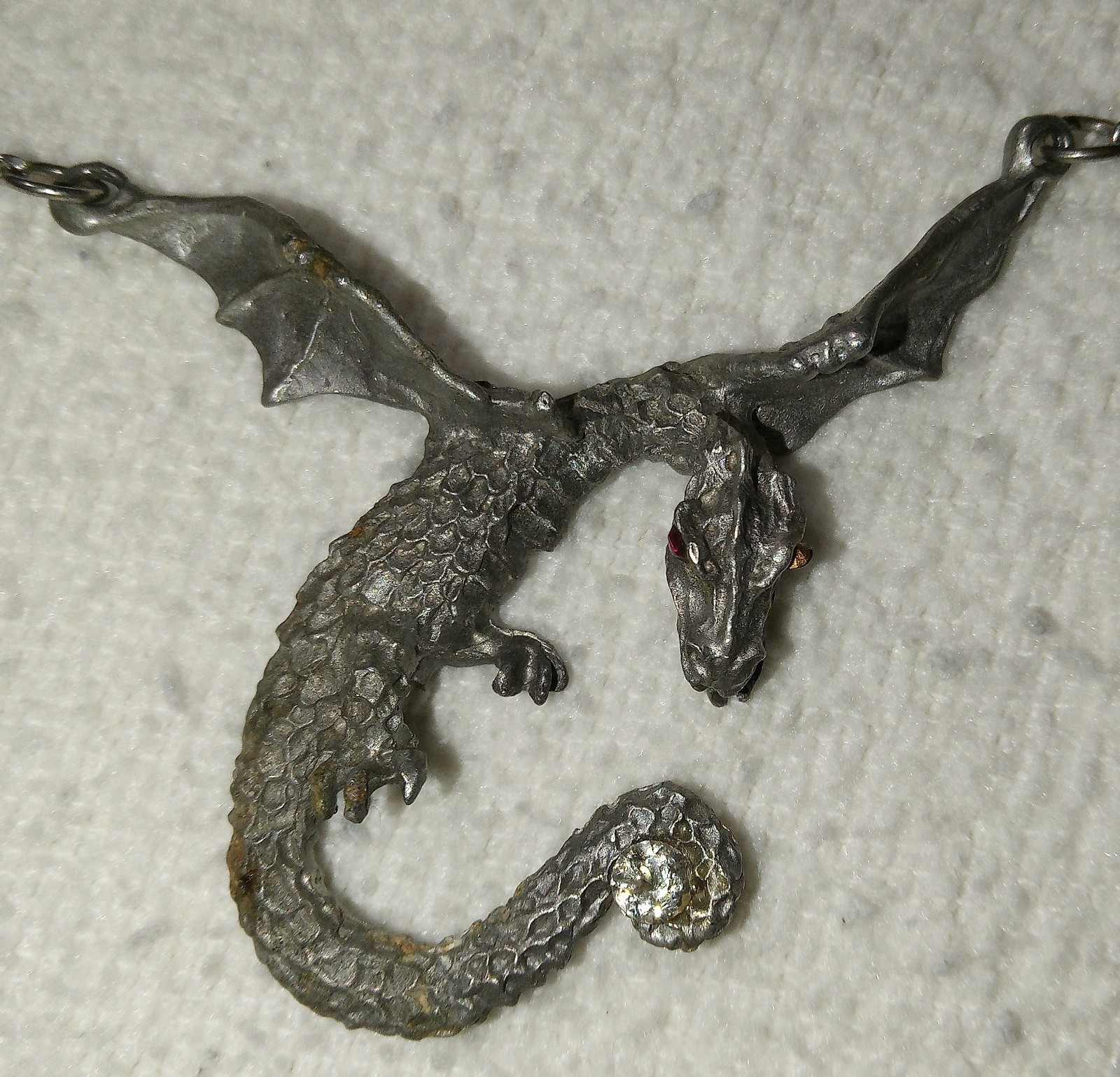 Vintage DRAGON Pendant Necklace – 13-1/2″ – Marked 2-1/2″ x 2-1/2″