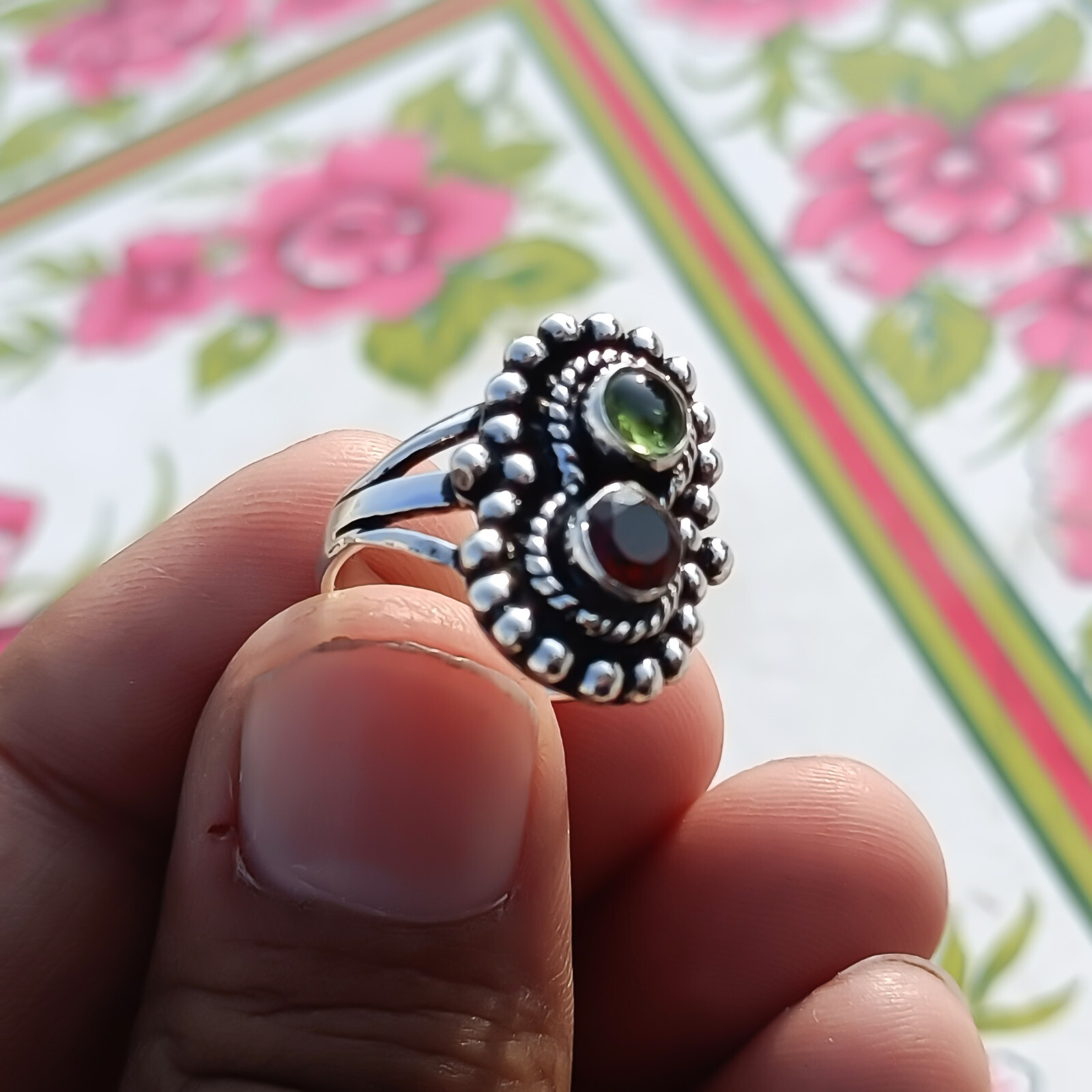 Mozambique Garnet Cut & Peridot Gemstone 925 Sterling Silver Handmade Ring/p-112