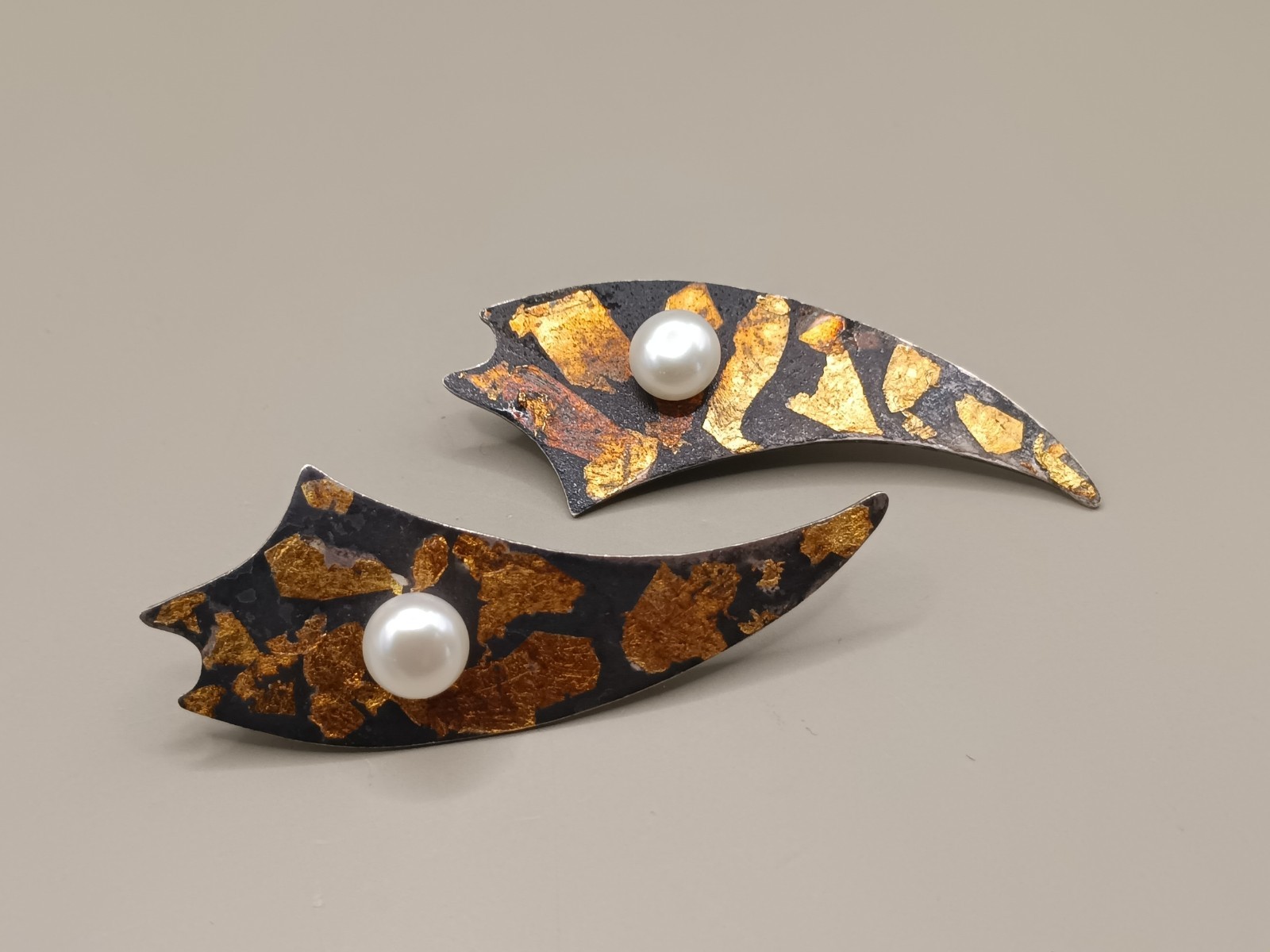 Vtg Kathy R Simonds 925 Sterling Silver Pearl Gold Foil Clip On Earrings