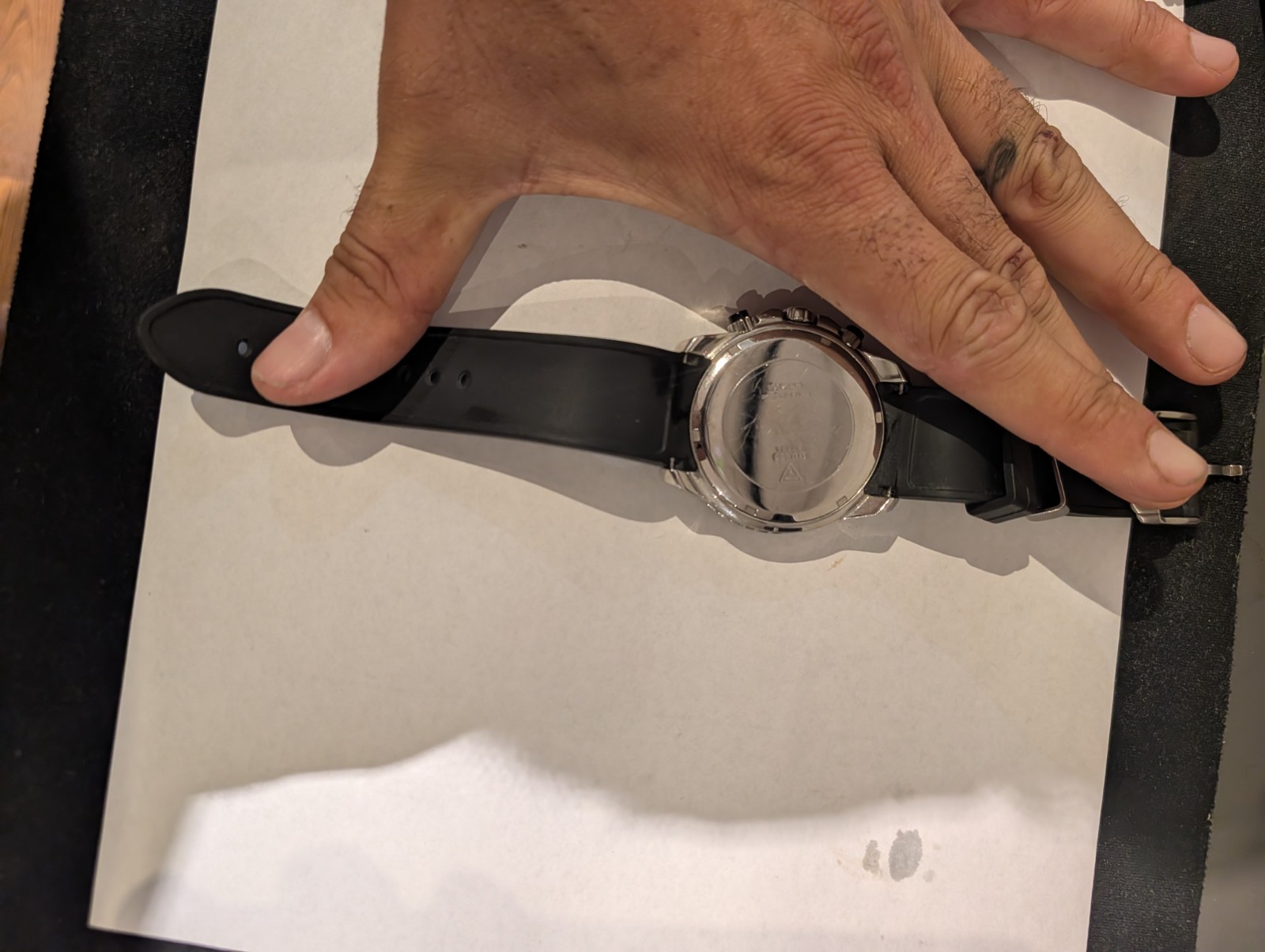 Lot of 6 Men’s Watches Seiko, Skagen, And More +MYSTERY GIFT READ DESC Se PICS