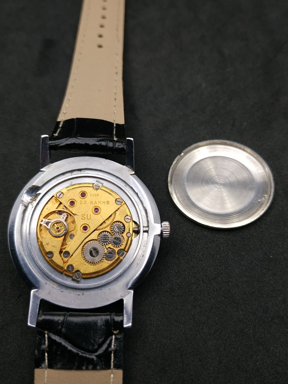 Retro Men’s Watch Luch Slim USSR Mechanical 2209 SERVICED Vintage Soviet Casual