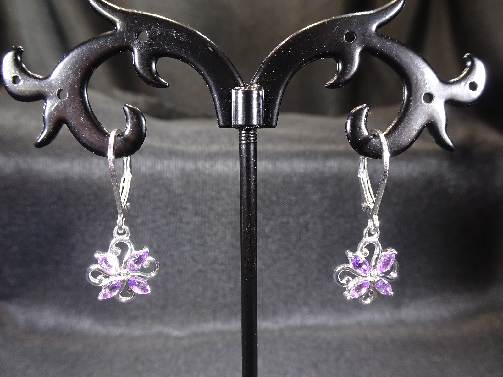 0.40 ct Natural Tanzanite Solid 925 Sterling Silver Flower Leverback Earrings
