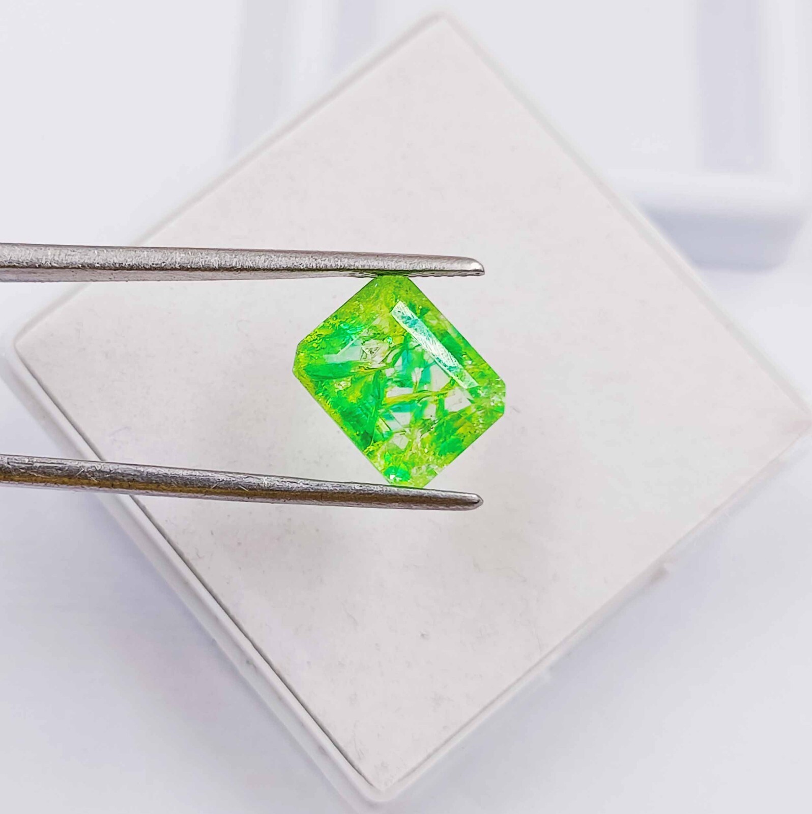 5.00 Ct IGL Zambia Gemstone Green Emerald Natural Faceted Emerald Cut Gems! AUN