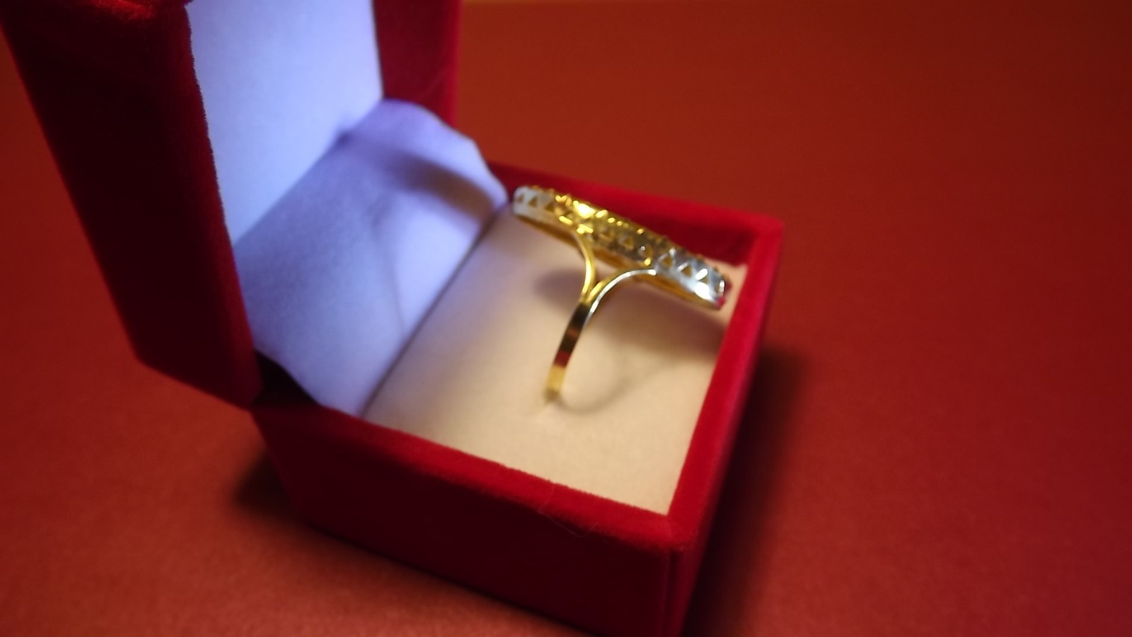22ct Asian Yellow Gold Engraved Oval Yellow Haqeeq Ya Fatima as Ladies Ring