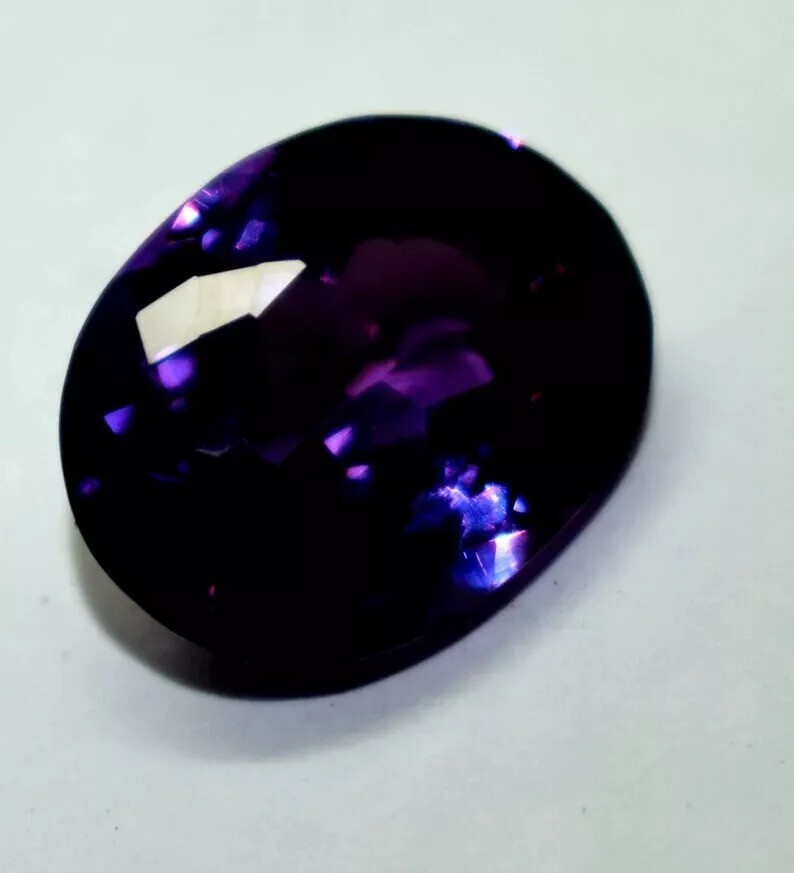 Color Changing Certified Oval Cut 10 Ct Natural Alexandrite Loose Gemstone