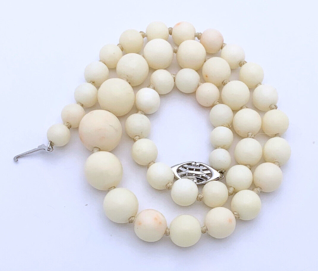 ANGEL SKIN 5.8MM-10.8MM CORAL 15 inch Necklace 14K Gold Clasp