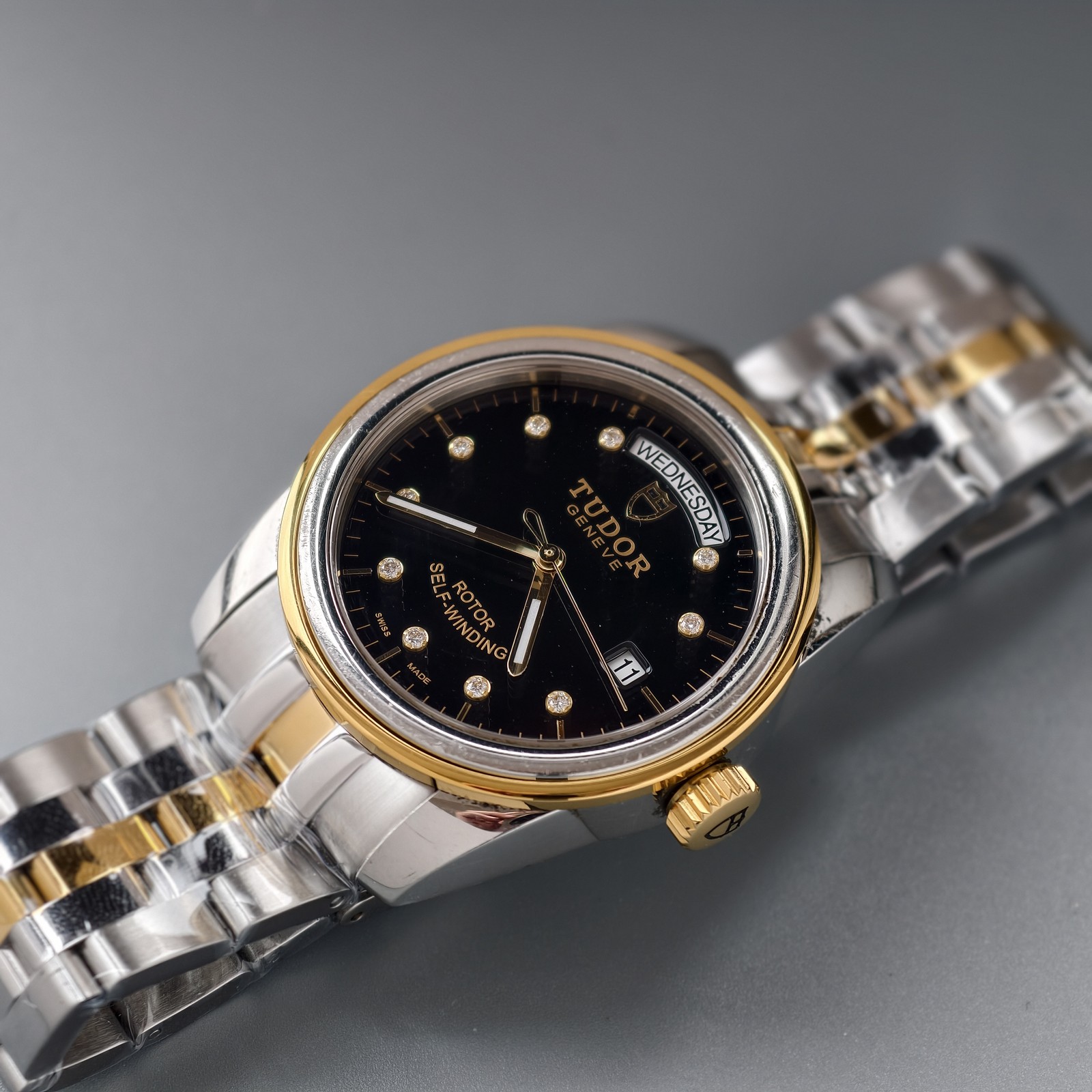 Tudor Black Dial Glamour M56003-0008 Men’s Watch Automatic 39mm Date
