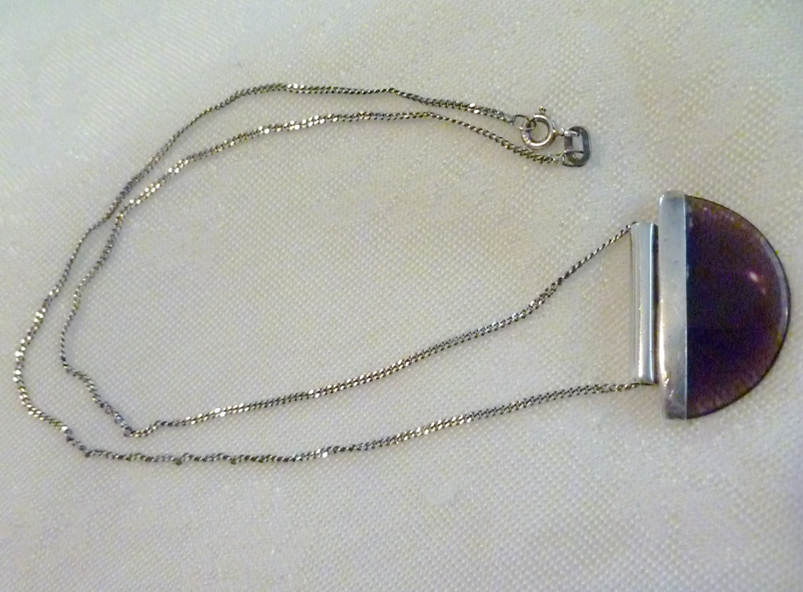 Vintage LADIES Silver NECKLACE Amethyst Glass PENDANT 925 Marks