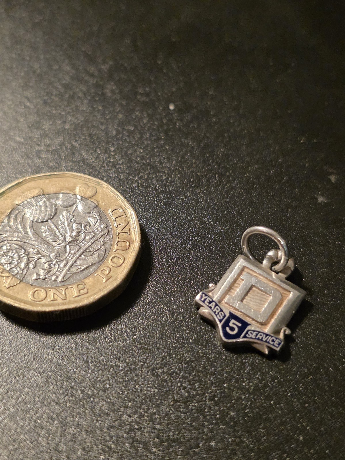 vintage sterling silver durant automobile 5 years service charm/pendant 2g