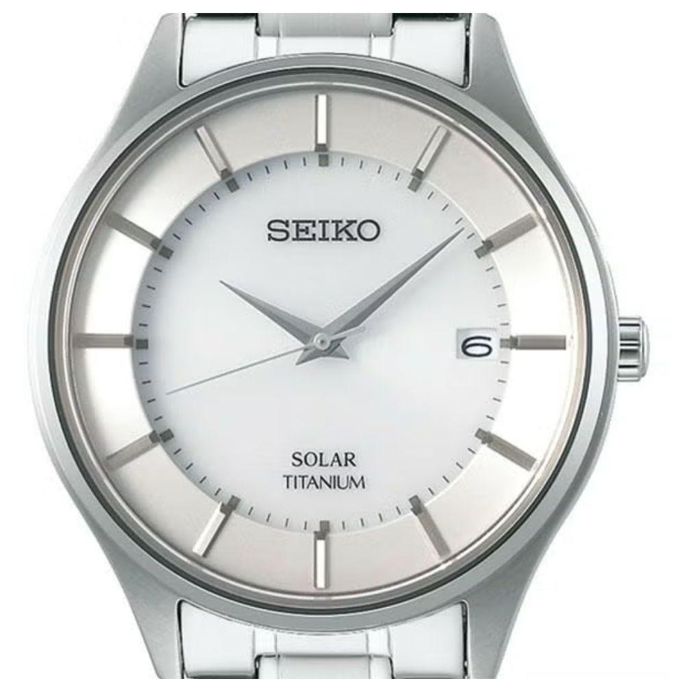 SEIKO men’s wristwatch SOLAR TITANIUM SBPX101