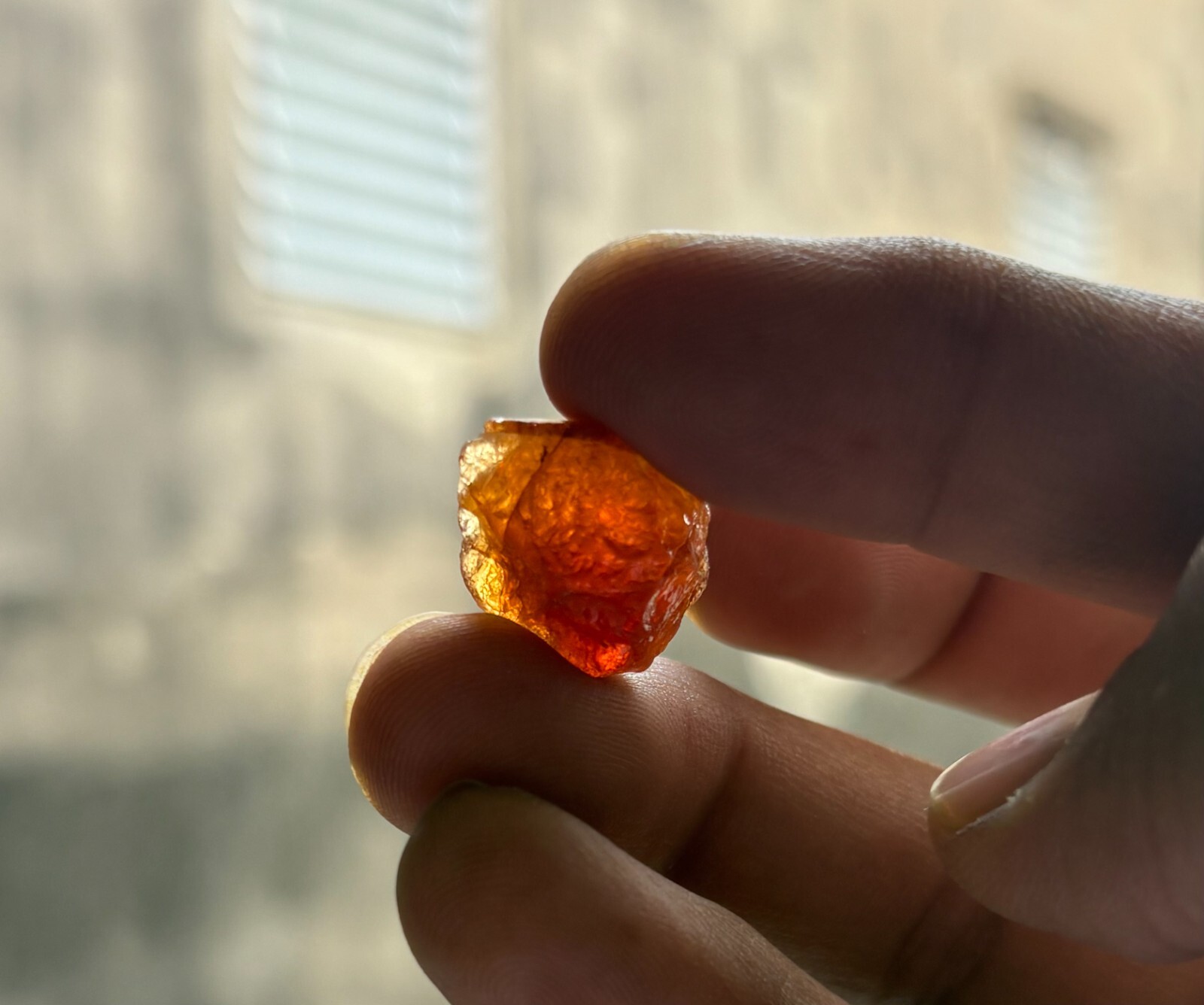 Single Piece of Spessartine Rough @ 23.00 cts