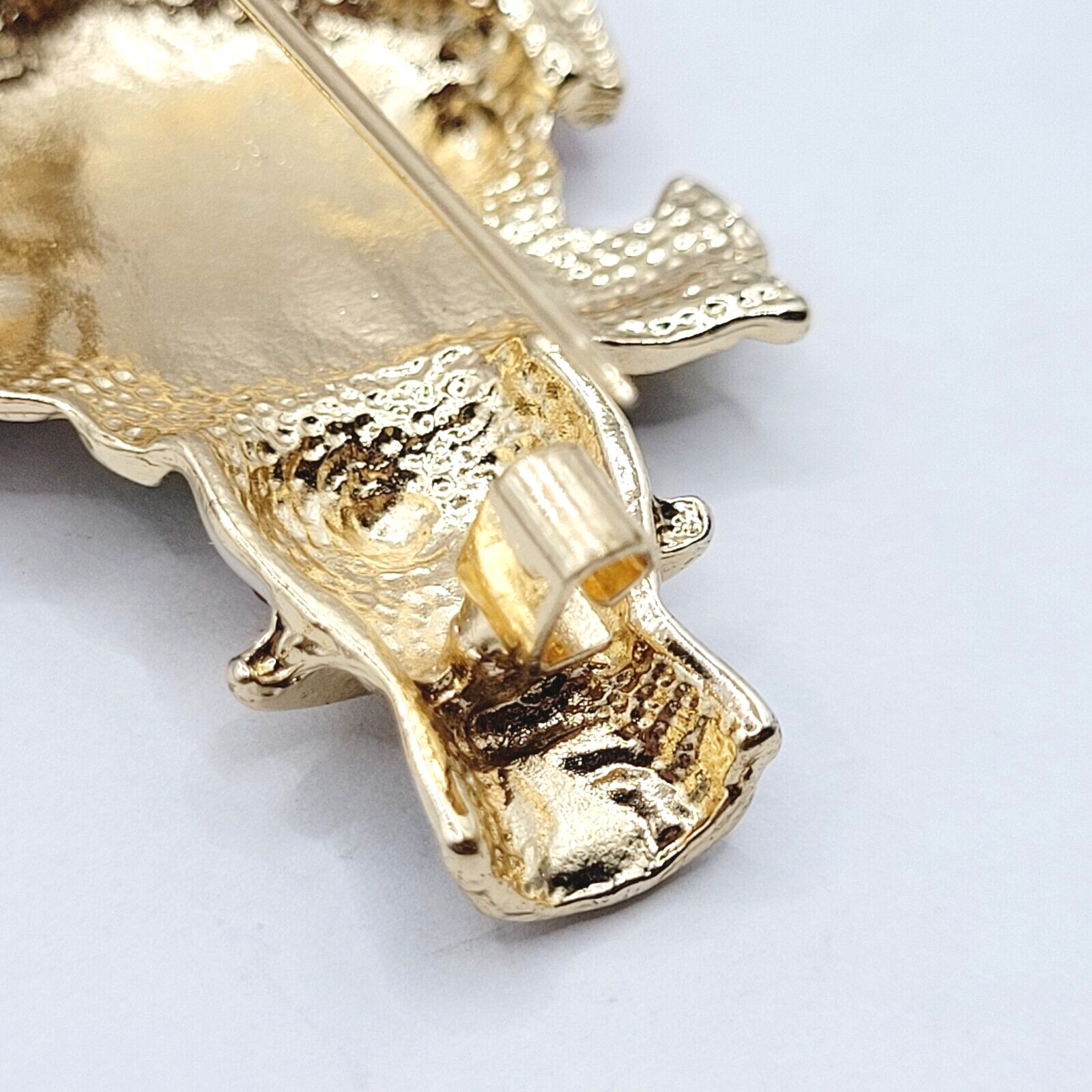 LET IT SNOW Metal and Enamel Snowman with Top Hat Scarf Gold Tone Brooch Pin